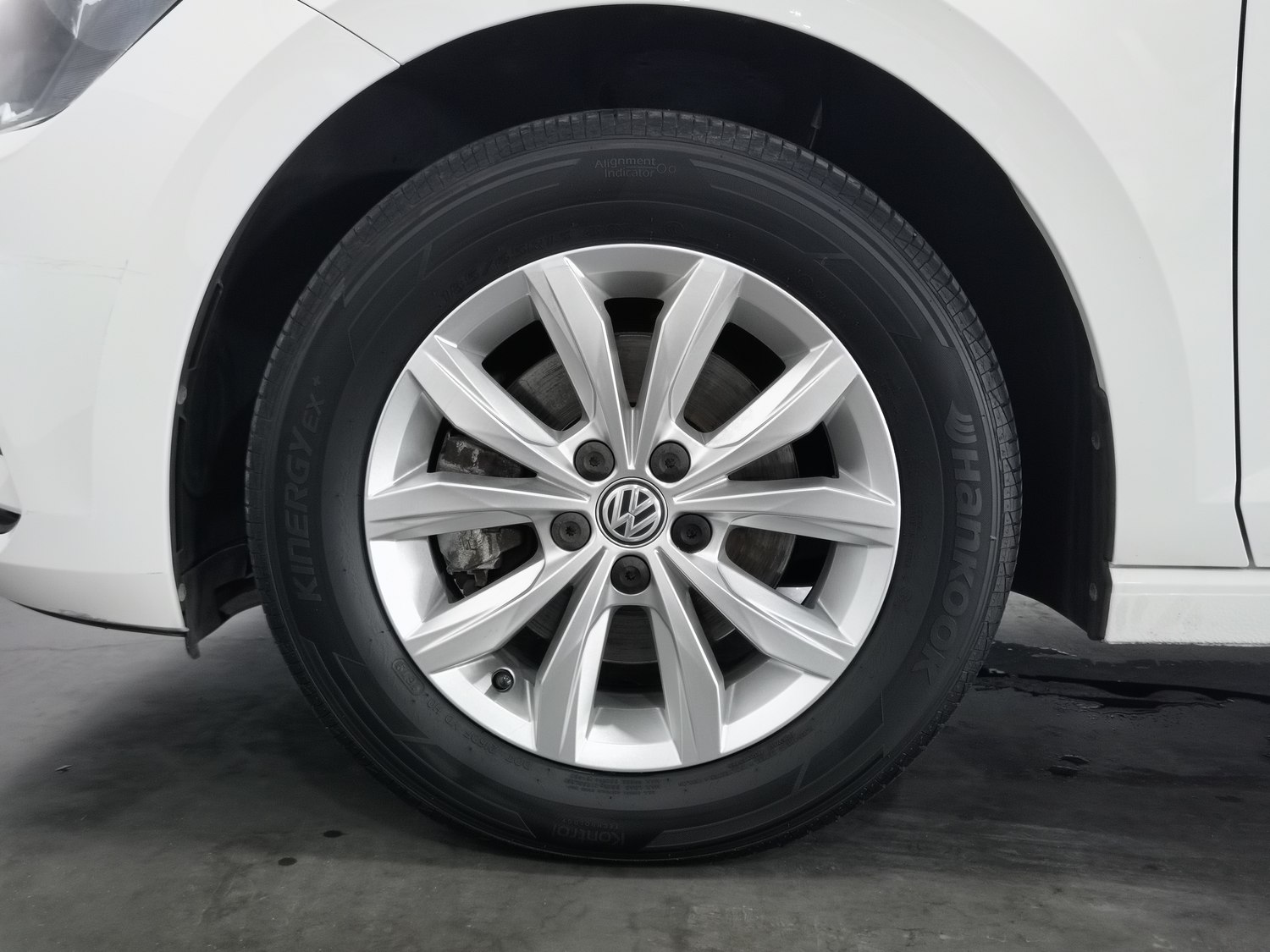 Used Volkswagen Polo 2019 1.5 AT
