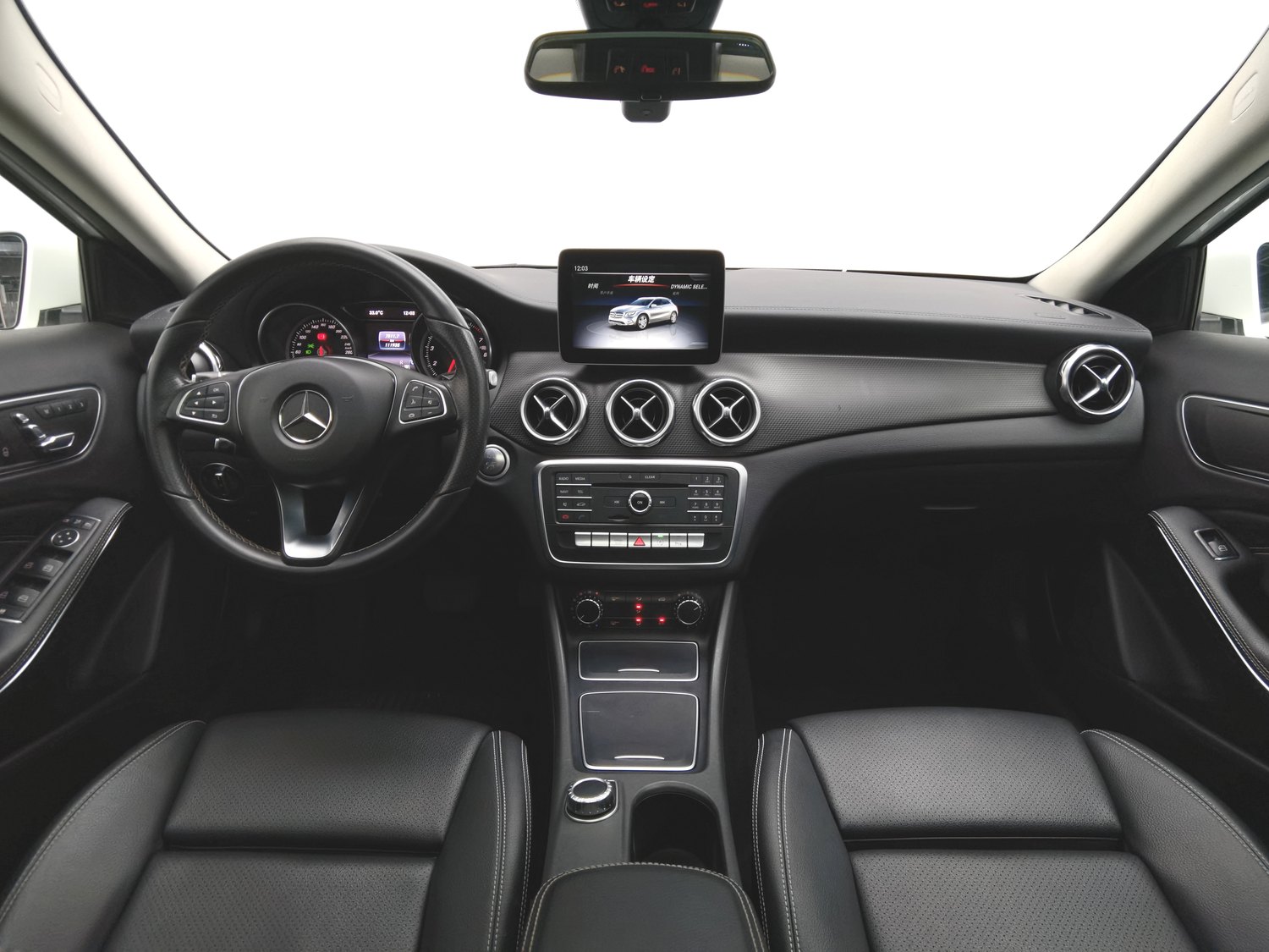 Used Mercedes-Benz GLA 2017 1.6 AT
