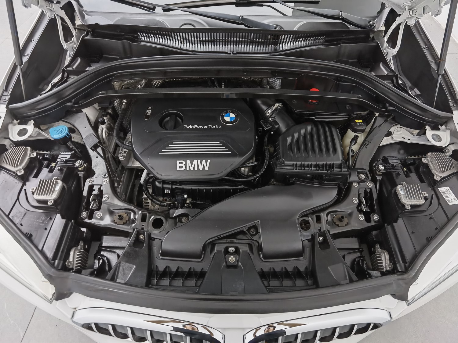 Used BMW X1 2016 1.5 AT