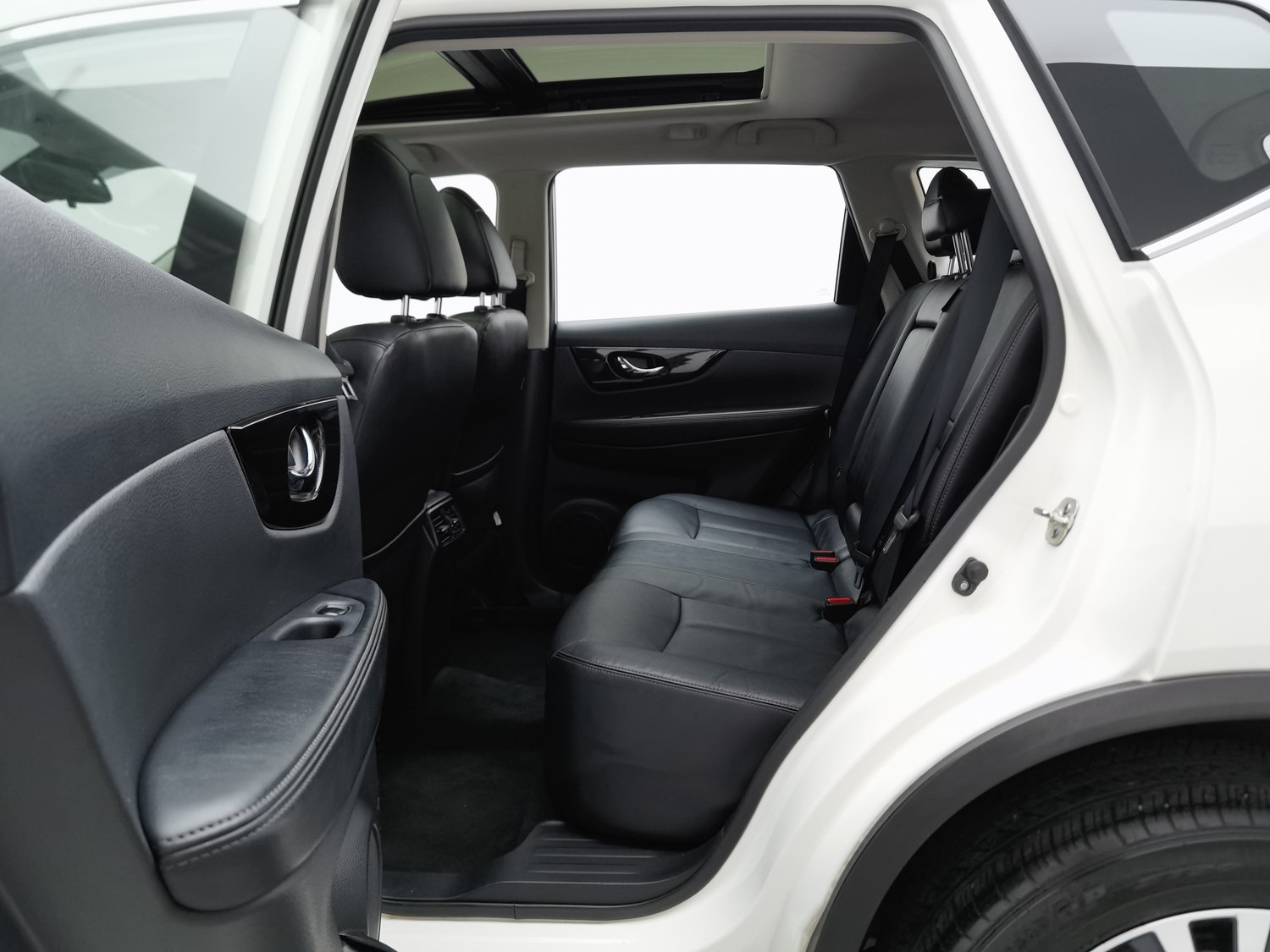 Used Nissan X-Trail 2017 2.5 AT