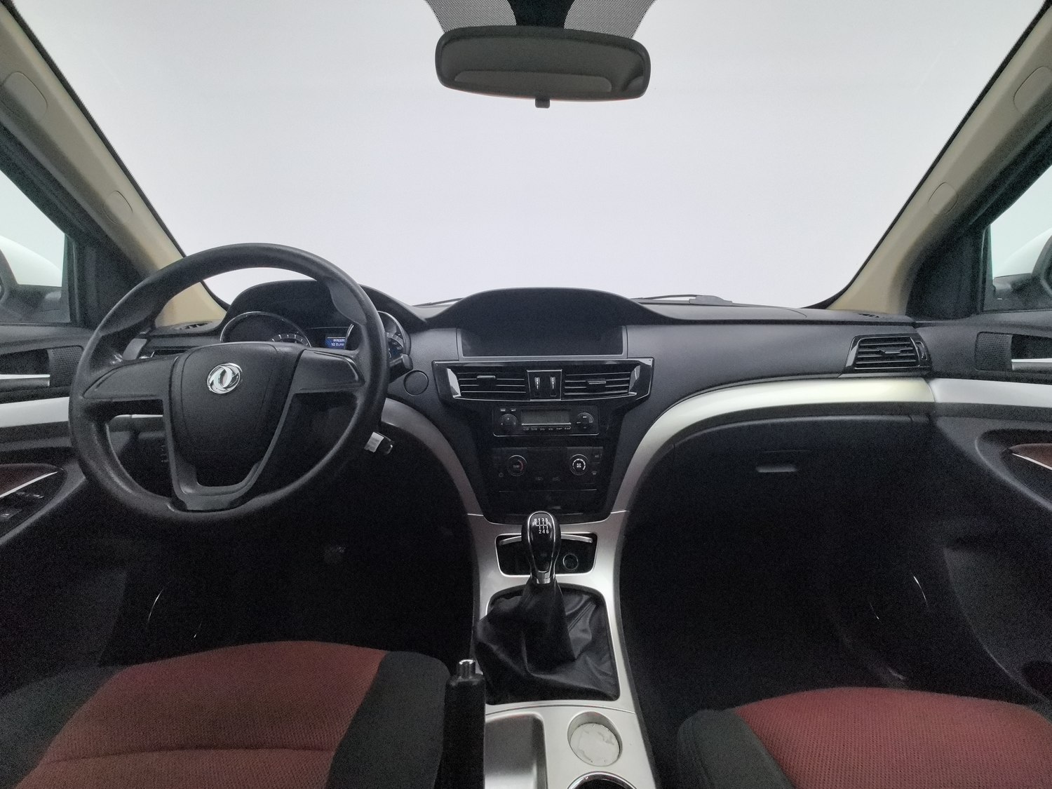 Used Dongfeng Yufeng P16 2017 1.9 MT