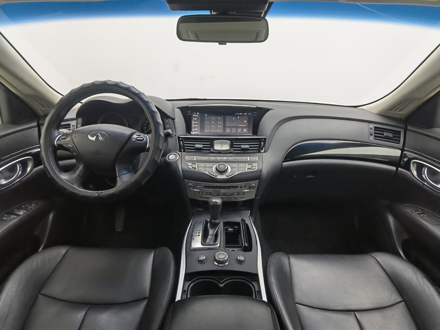 Used Infiniti Q70 2017 2.5 AT