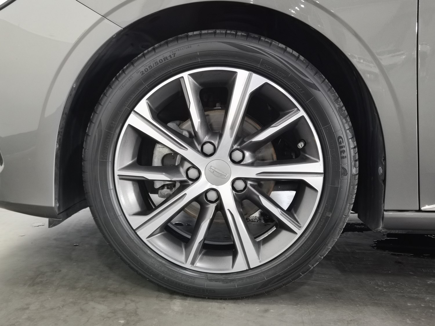 Used Geely Emgrand 2022 1.5 AT