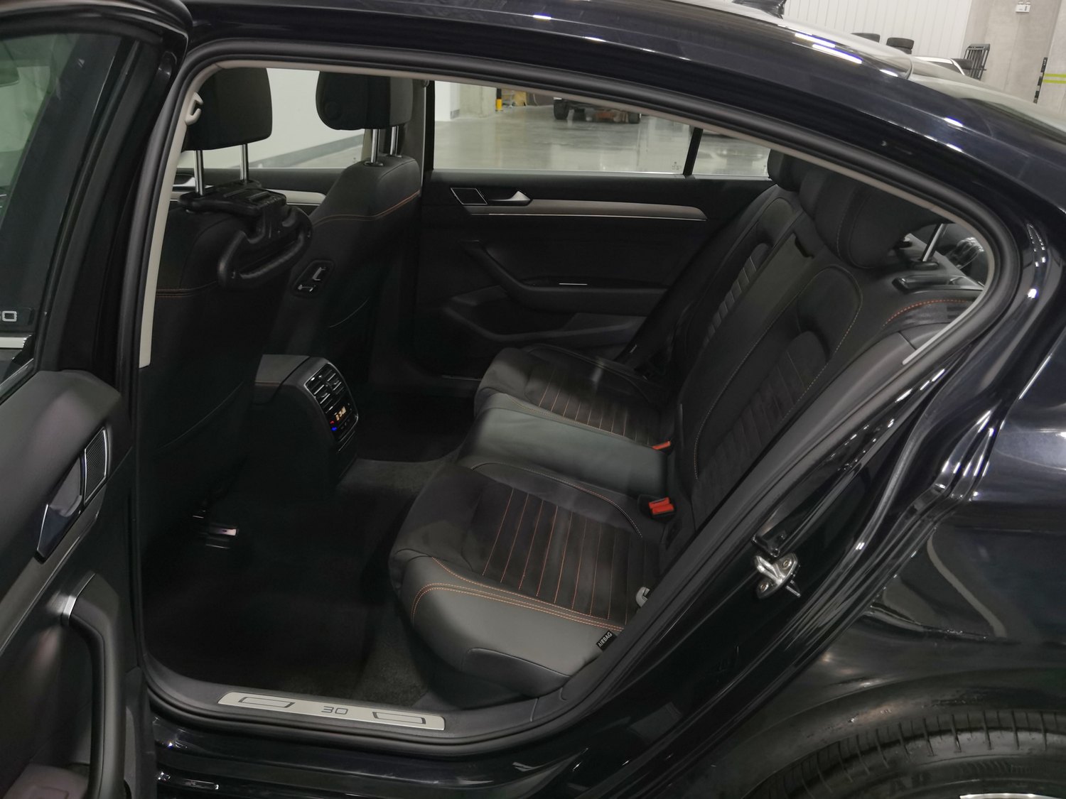 Used Volkswagen Magotan 2021 2.0 AT