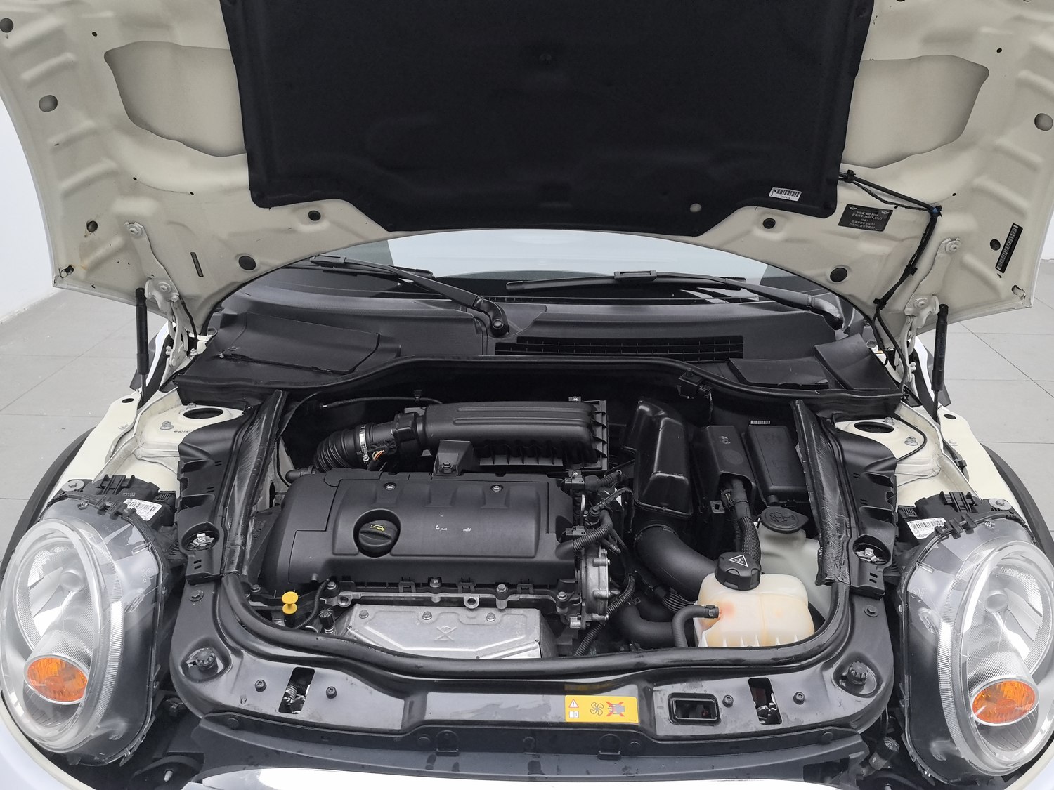 Used MINI MINI 2013 1.6 AT