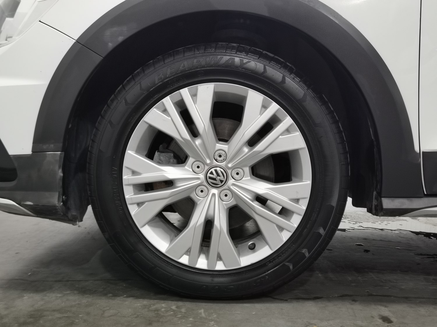 Used Volkswagen C-TREK 2017 1.6 AT