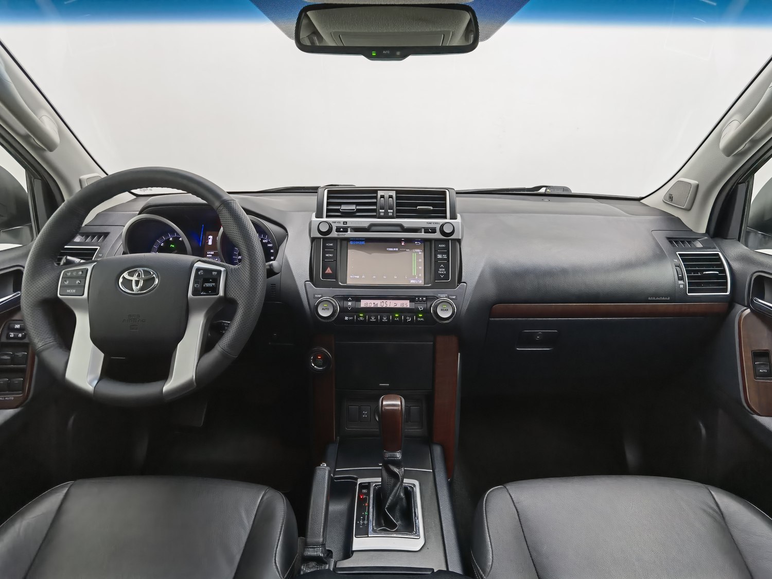 Used Toyota Prado 2016 3.5 AT