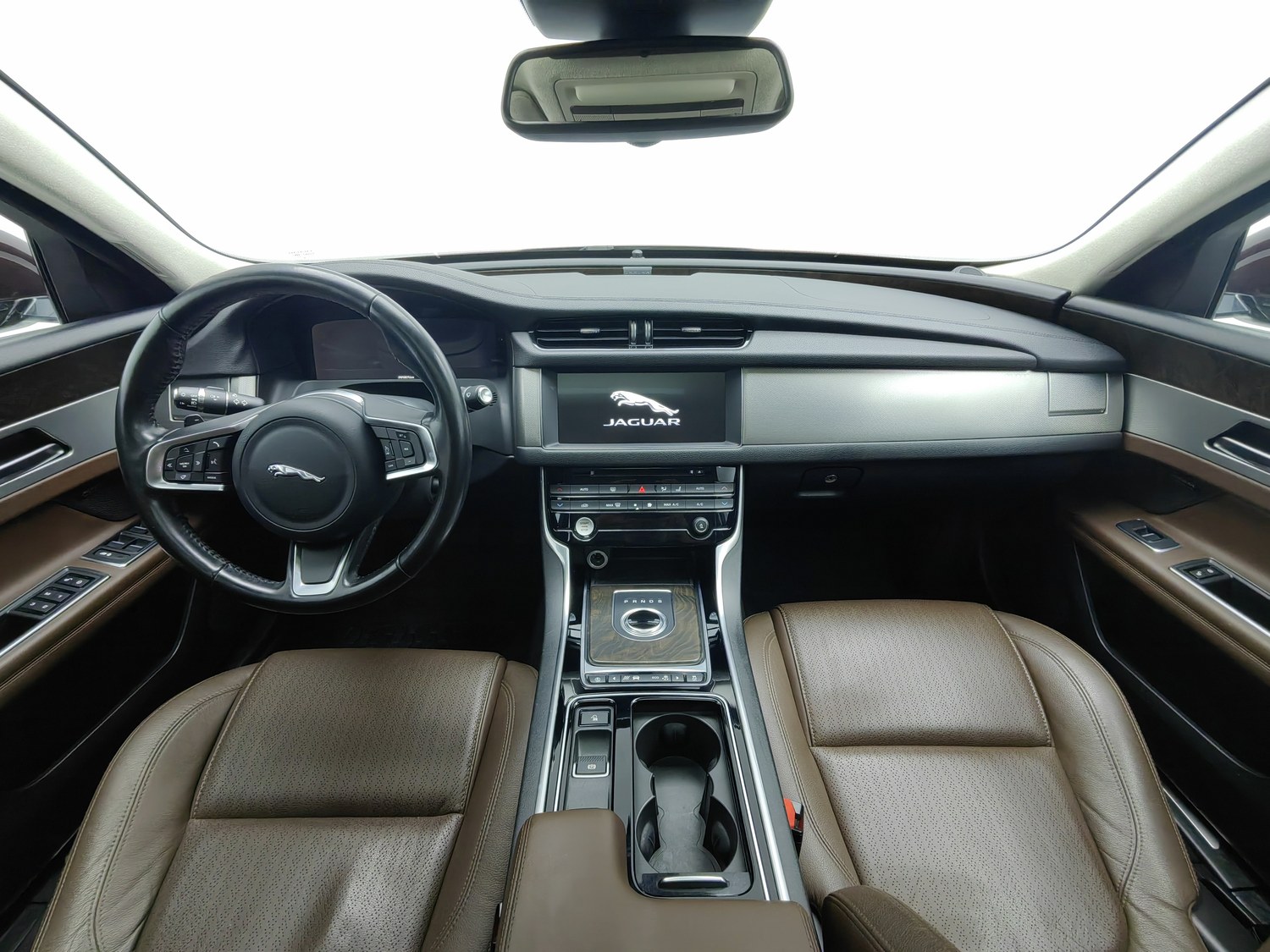 Used Jaguar XFL 2018 2.0 AT