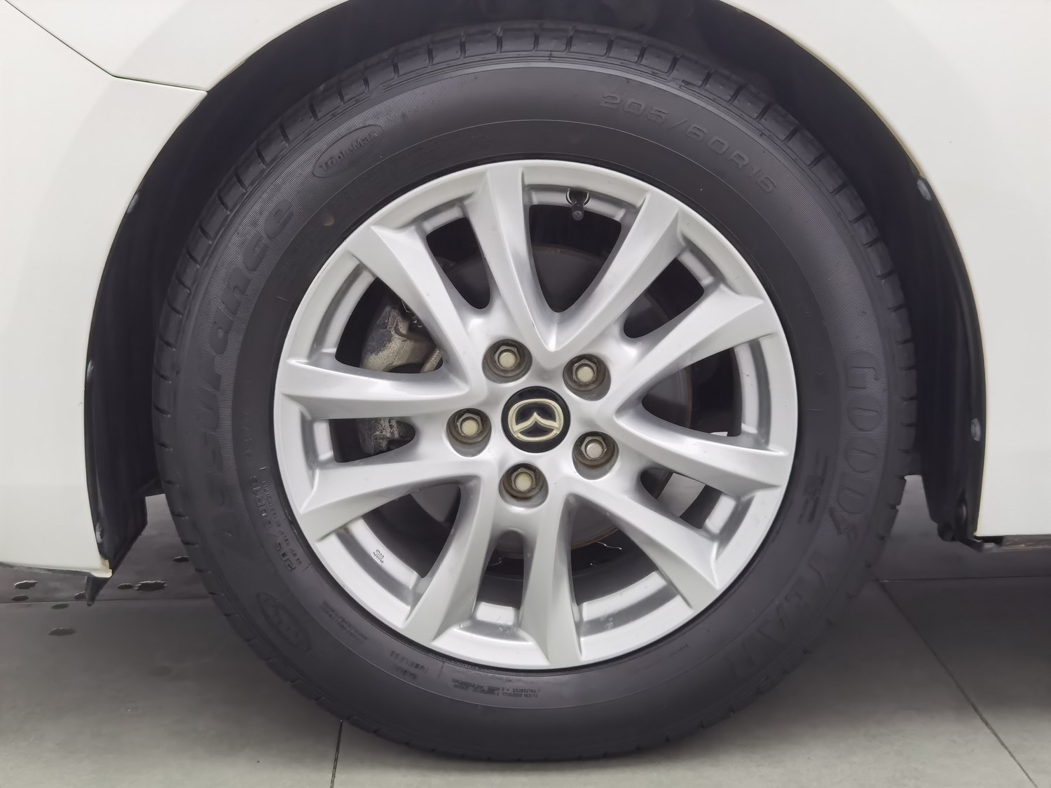 Used Mazda 3 Axela 2017 1.5 AT