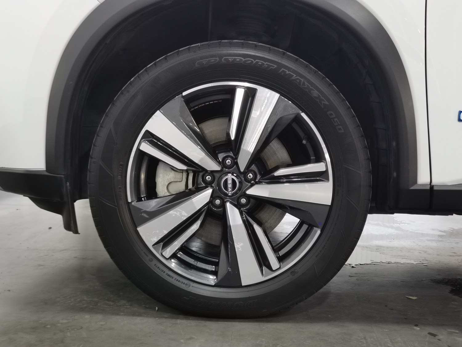 Used Nissan X-Trail 2023 1.5 AT