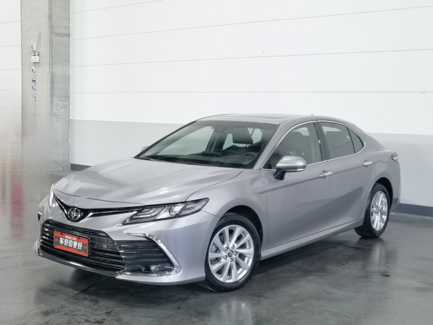 Used Toyota Camry 2021 2.0 AT