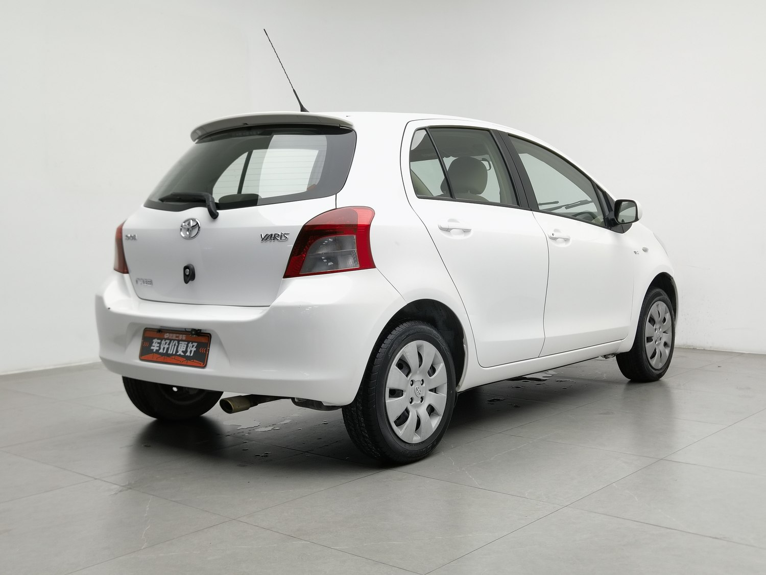 Used Toyota Yaris 2011 1.6 AT
