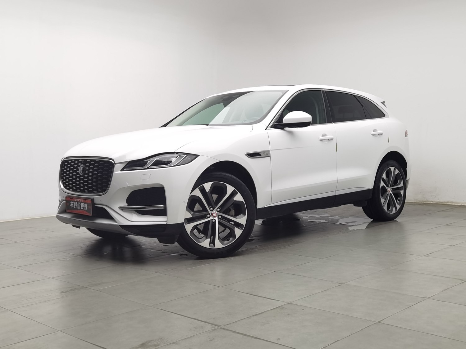 Used Jaguar F-PACE 2023 2.0 AT