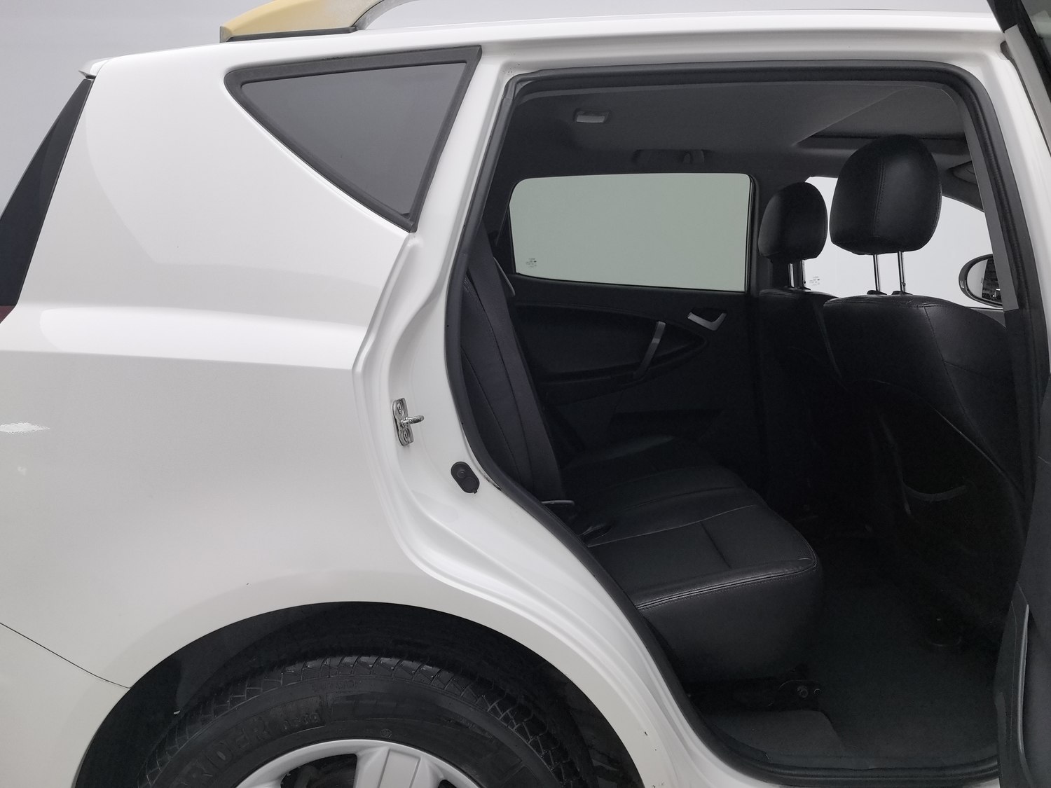 Used Geely GX7 2013 2.0 AT