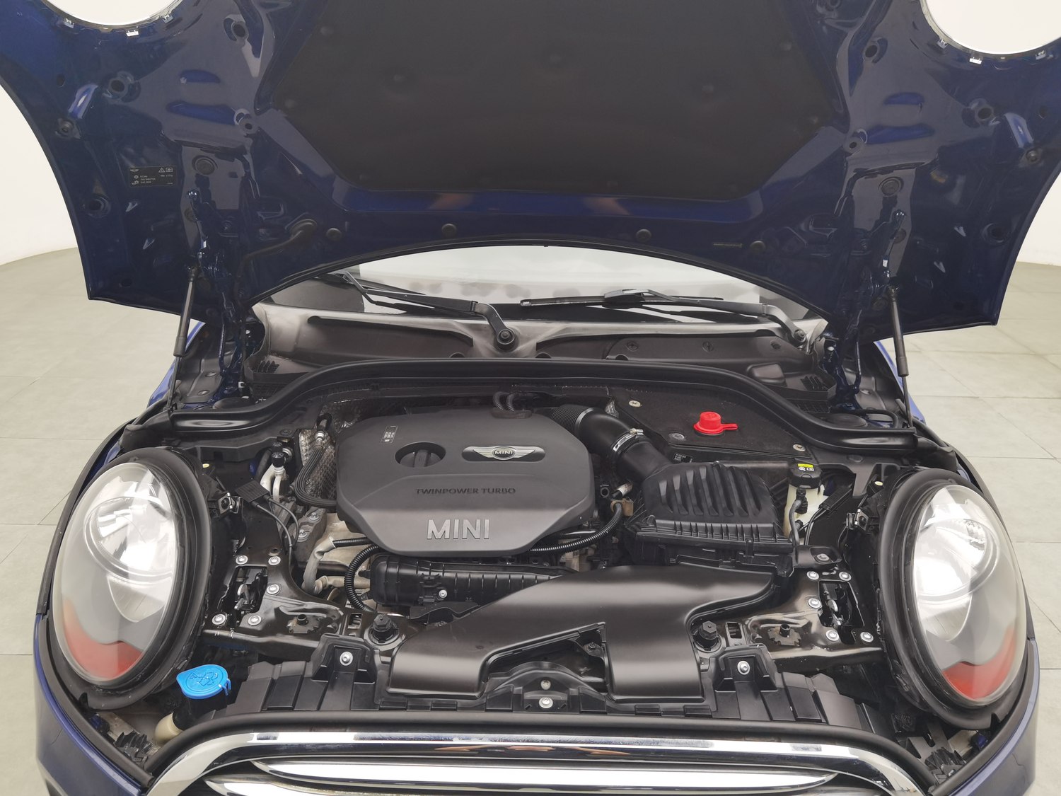 Used MINI MINI 2015 1.2 AT