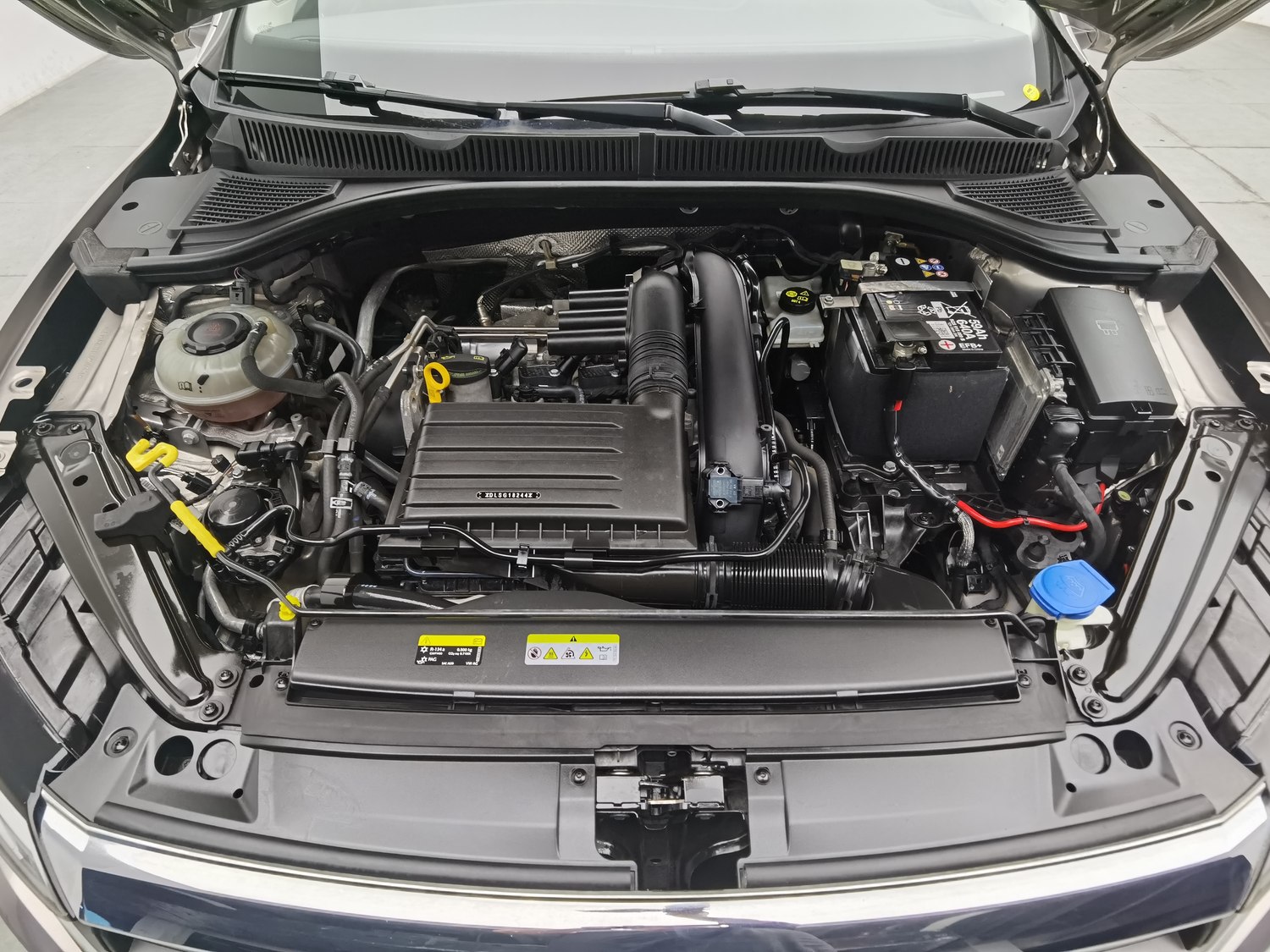 Used Volkswagen Sagitar 2021 1.2 AT