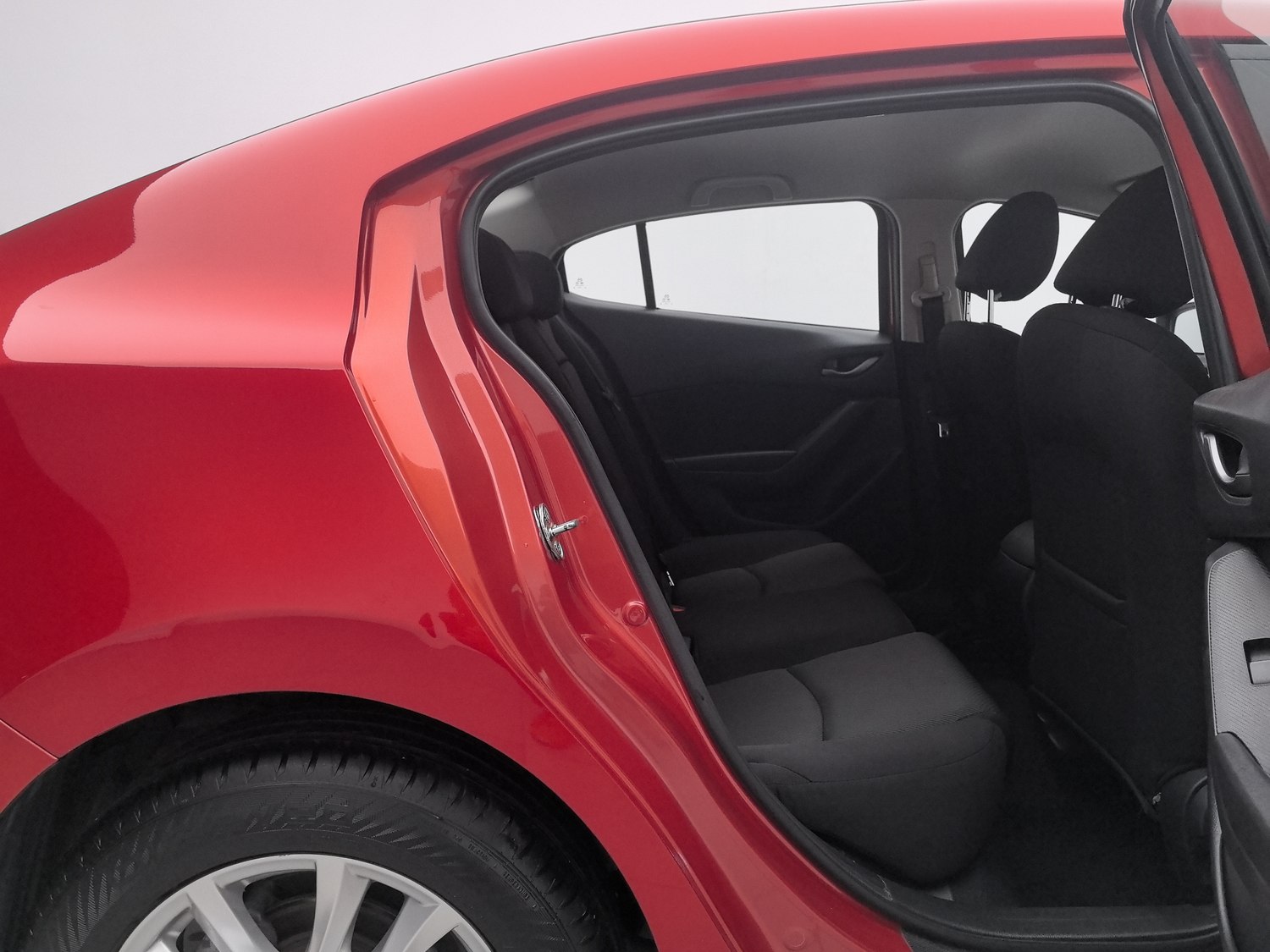 Used Mazda 3 Axela 2017 1.5 MT