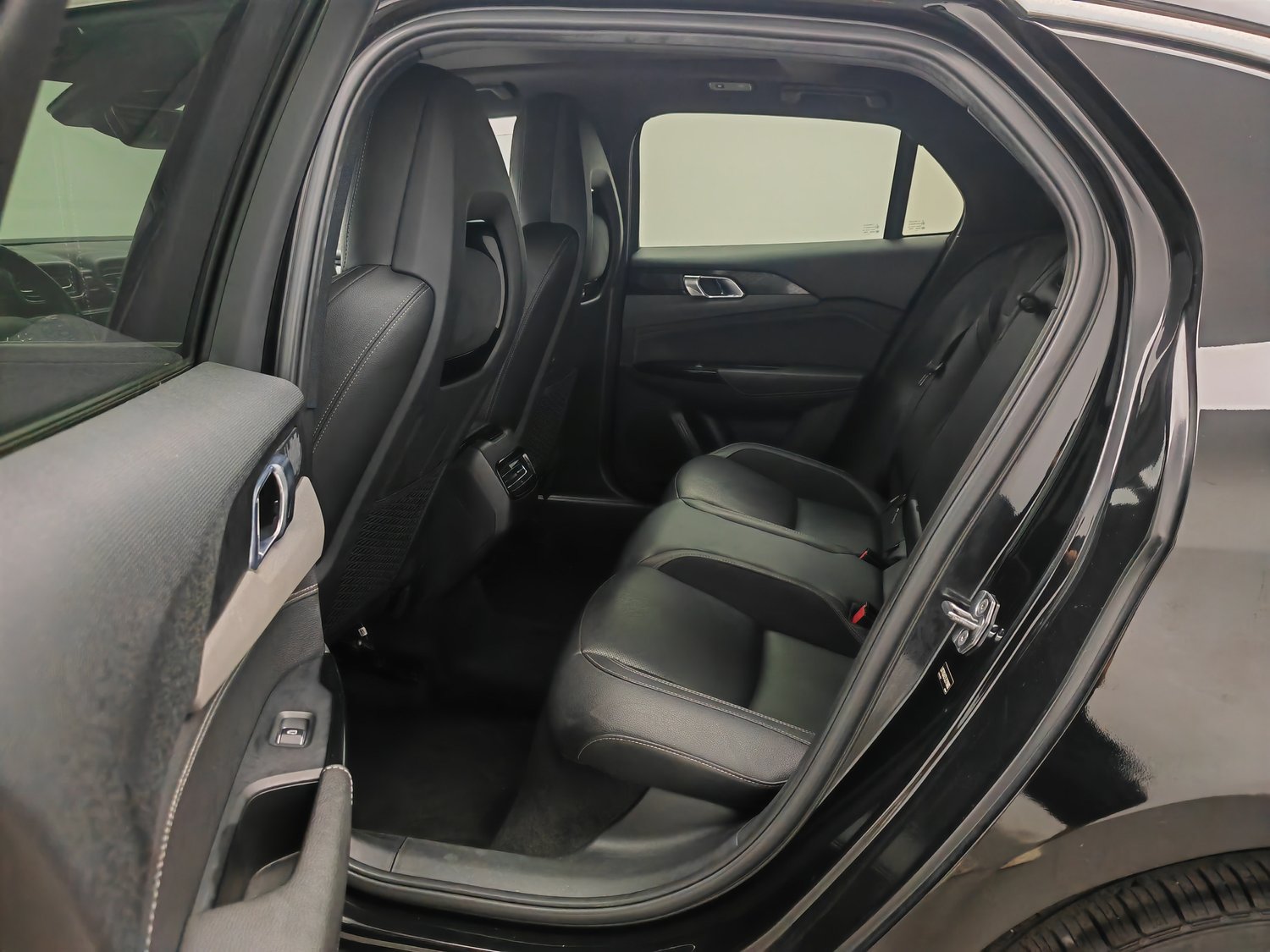 Used Lynk & Co 03 2021 1.5 AT