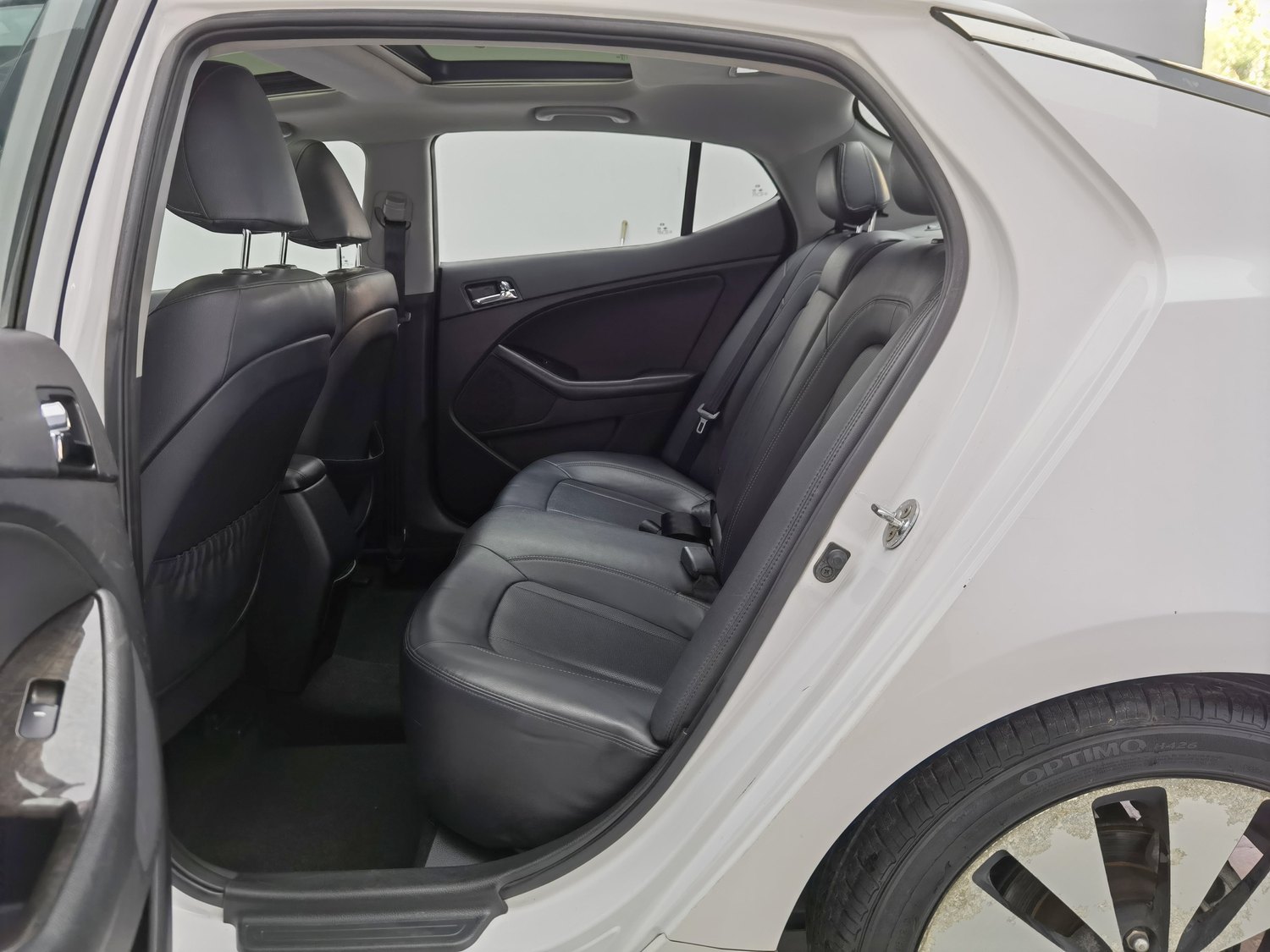 Used Kia K5 2012 2.0 AT