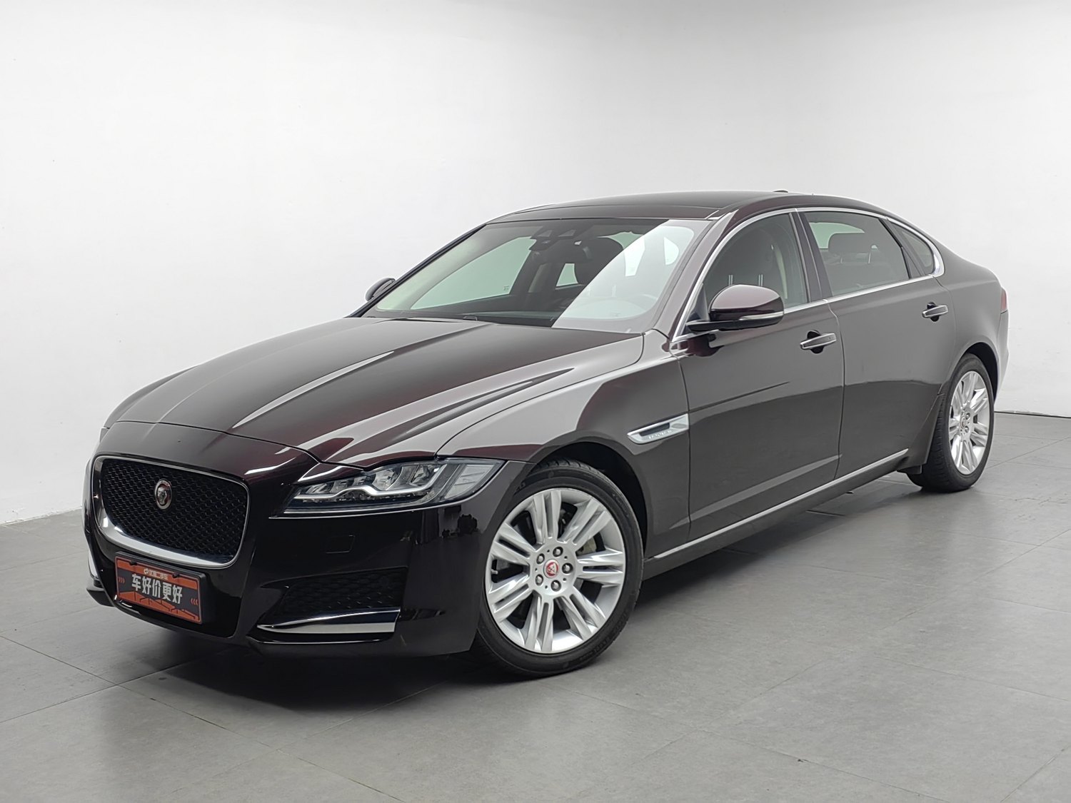 Used Jaguar XFL 2018 2.0 AT