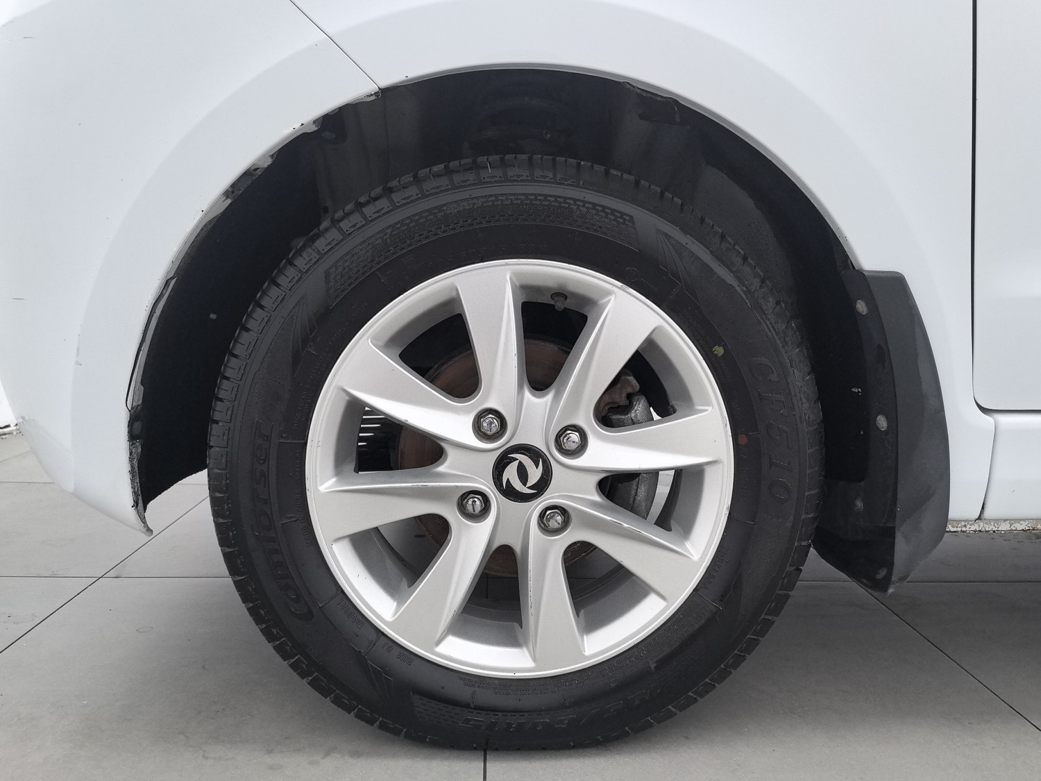 Used Dongfeng Fengon 330 2014 1.5 MT