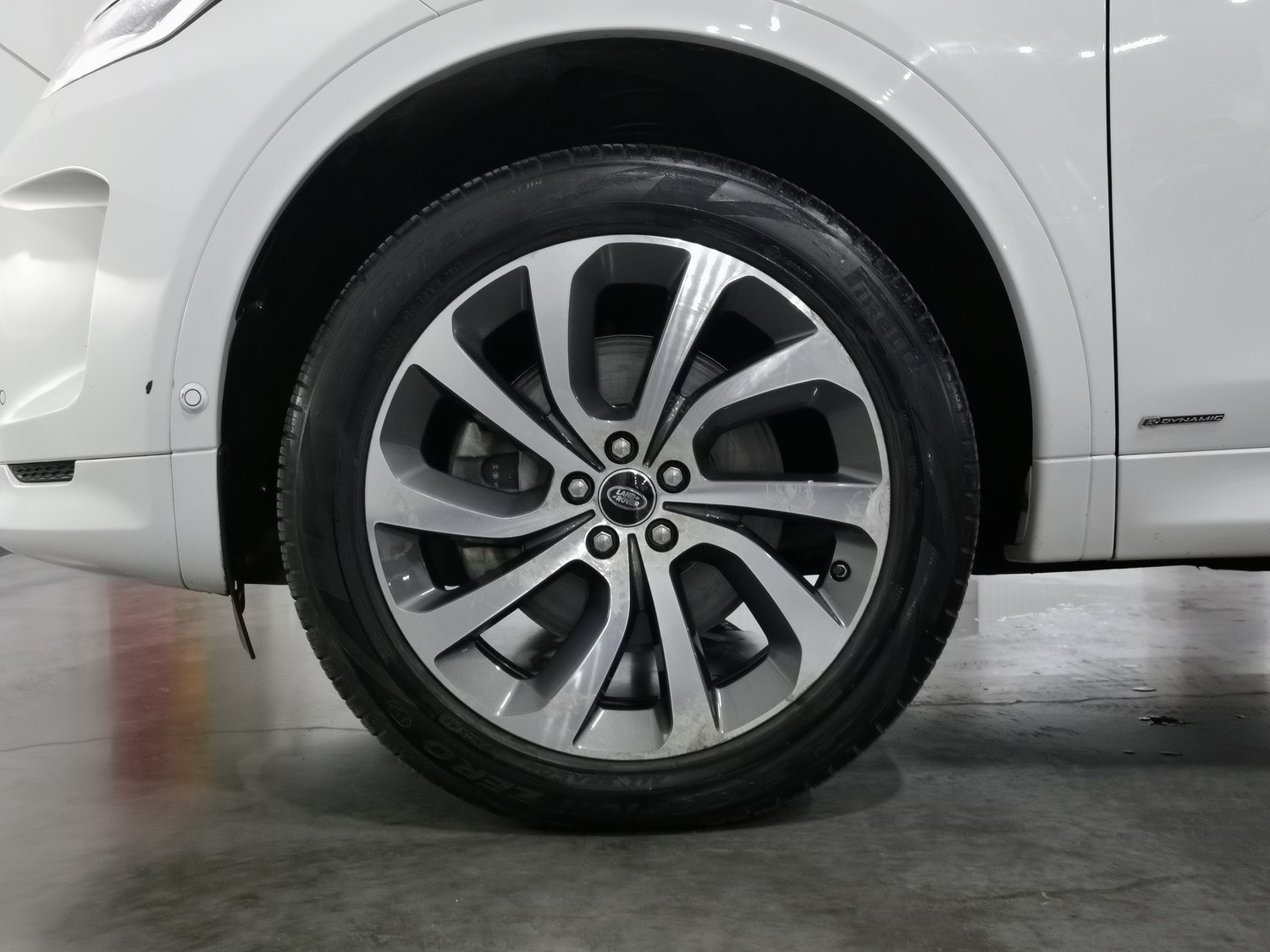 Used Land Rover Discovery 2020 2.0 AT