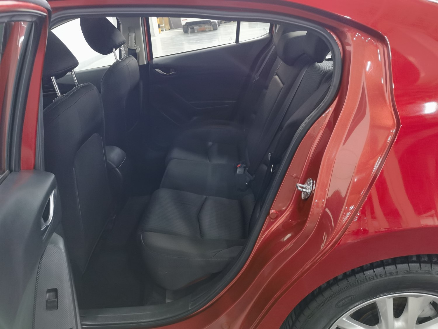 Used Mazda 3 Axela 2016 1.5 AT