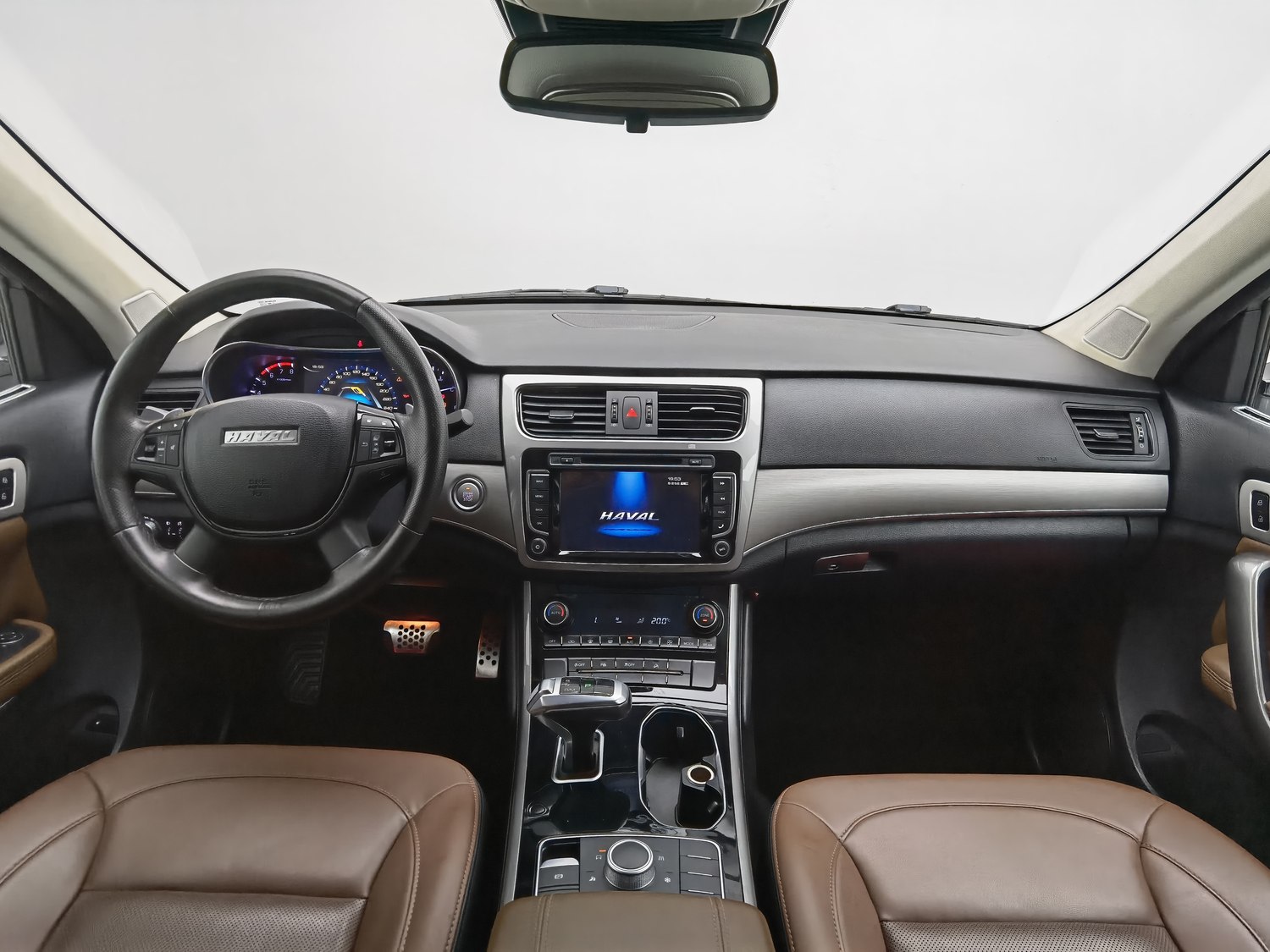 Used Haval H8 2017 2.0 AT