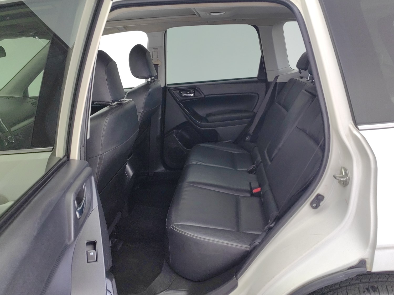 Used Subaru Forester 2014 2.5 AT
