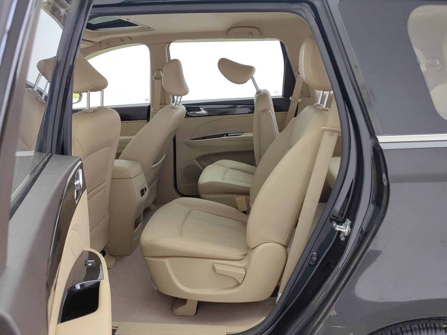 Used Baojun 730 2015 1.8 MT