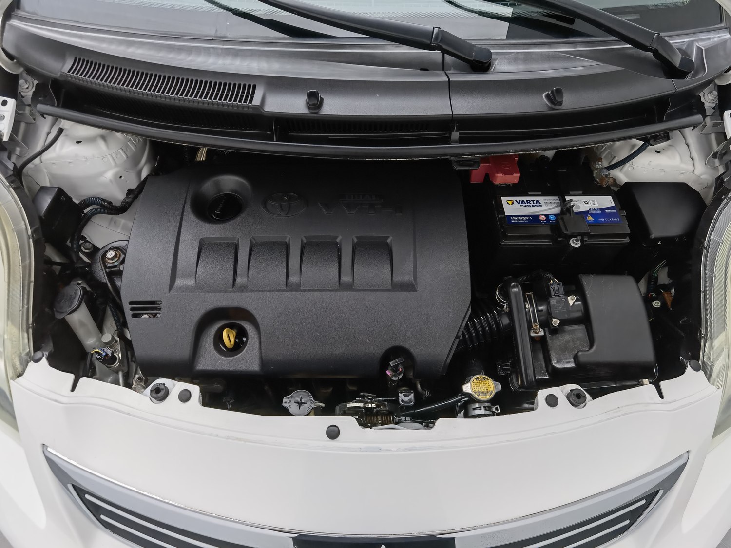 Used Toyota Yaris 2011 1.6 AT