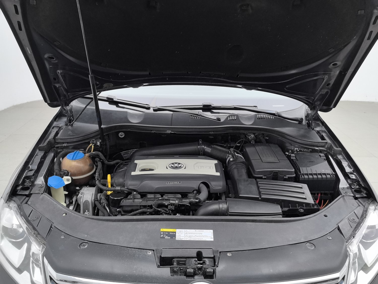 Used Volkswagen Magotan 2015 1.8 AT