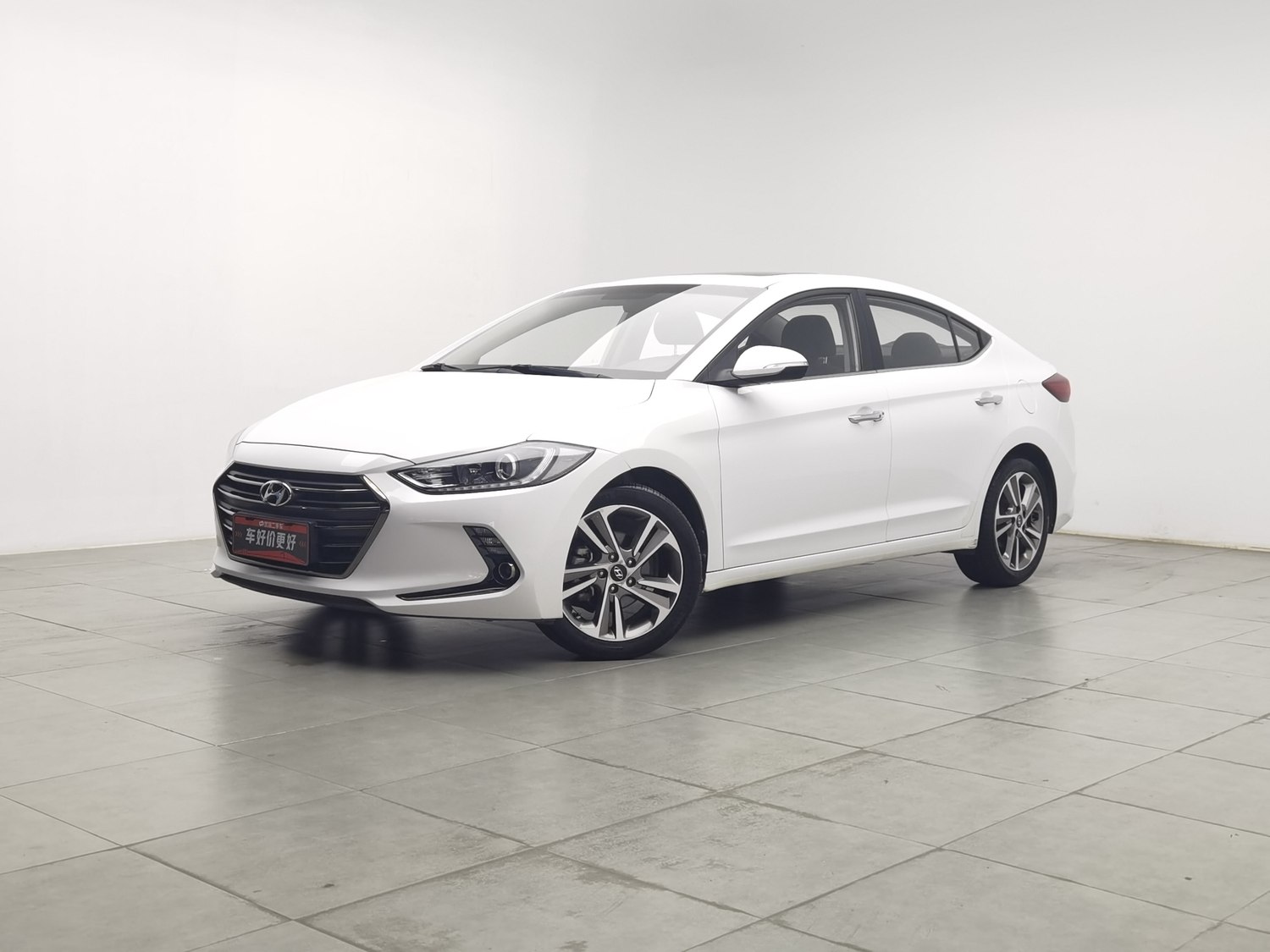 Used Hyundai Elantra 2016 1.6 AT