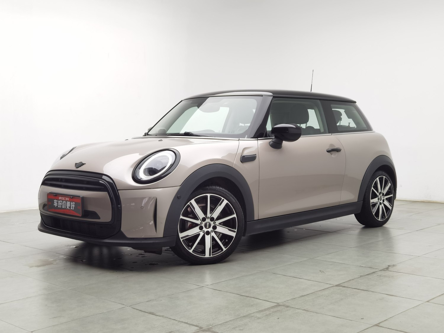 Used MINI MINI 2023 1.5 AT