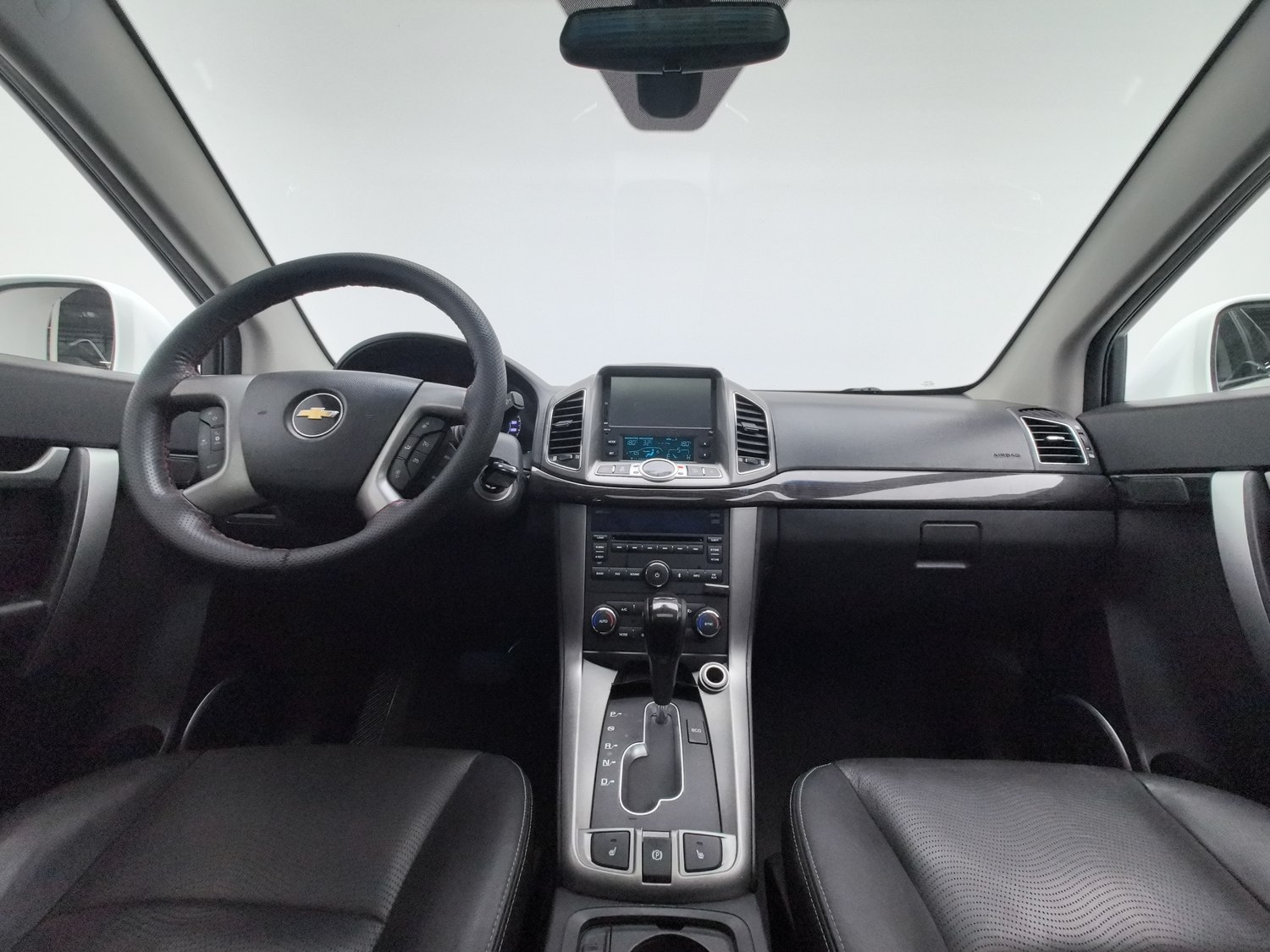 Used Chevrolet Captiva 2014 2.4 AT