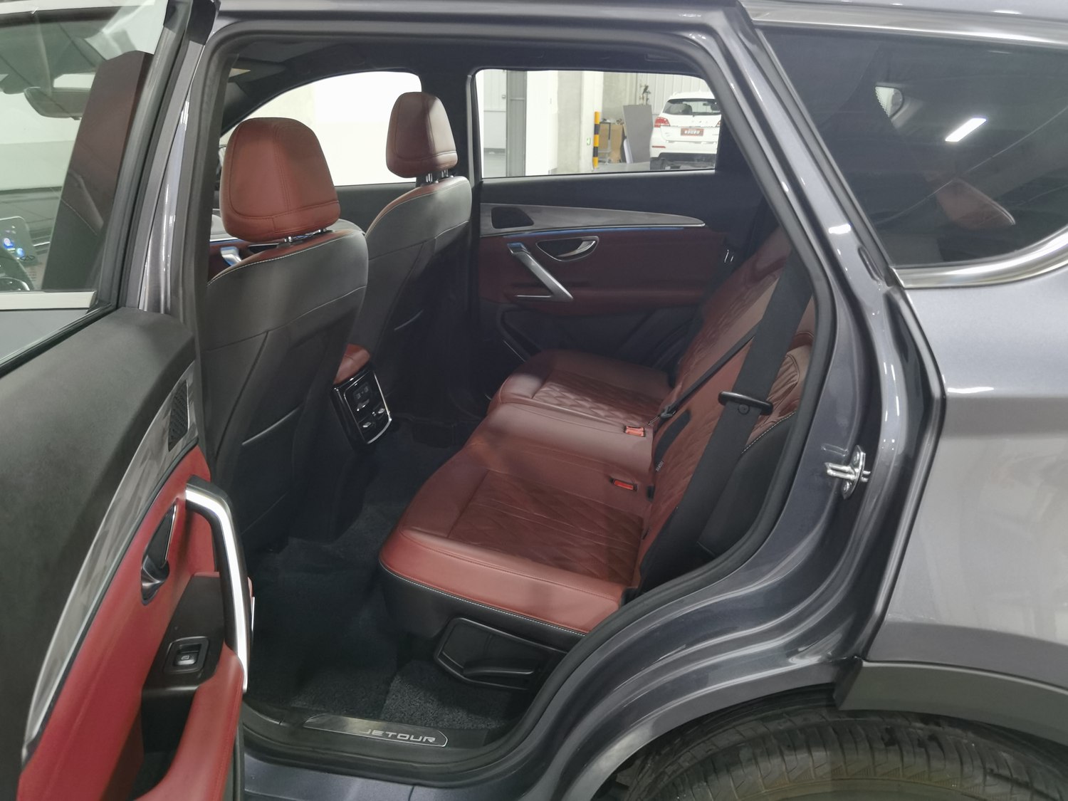 Used Jetour X70 PLUS 2023 1.6 AT