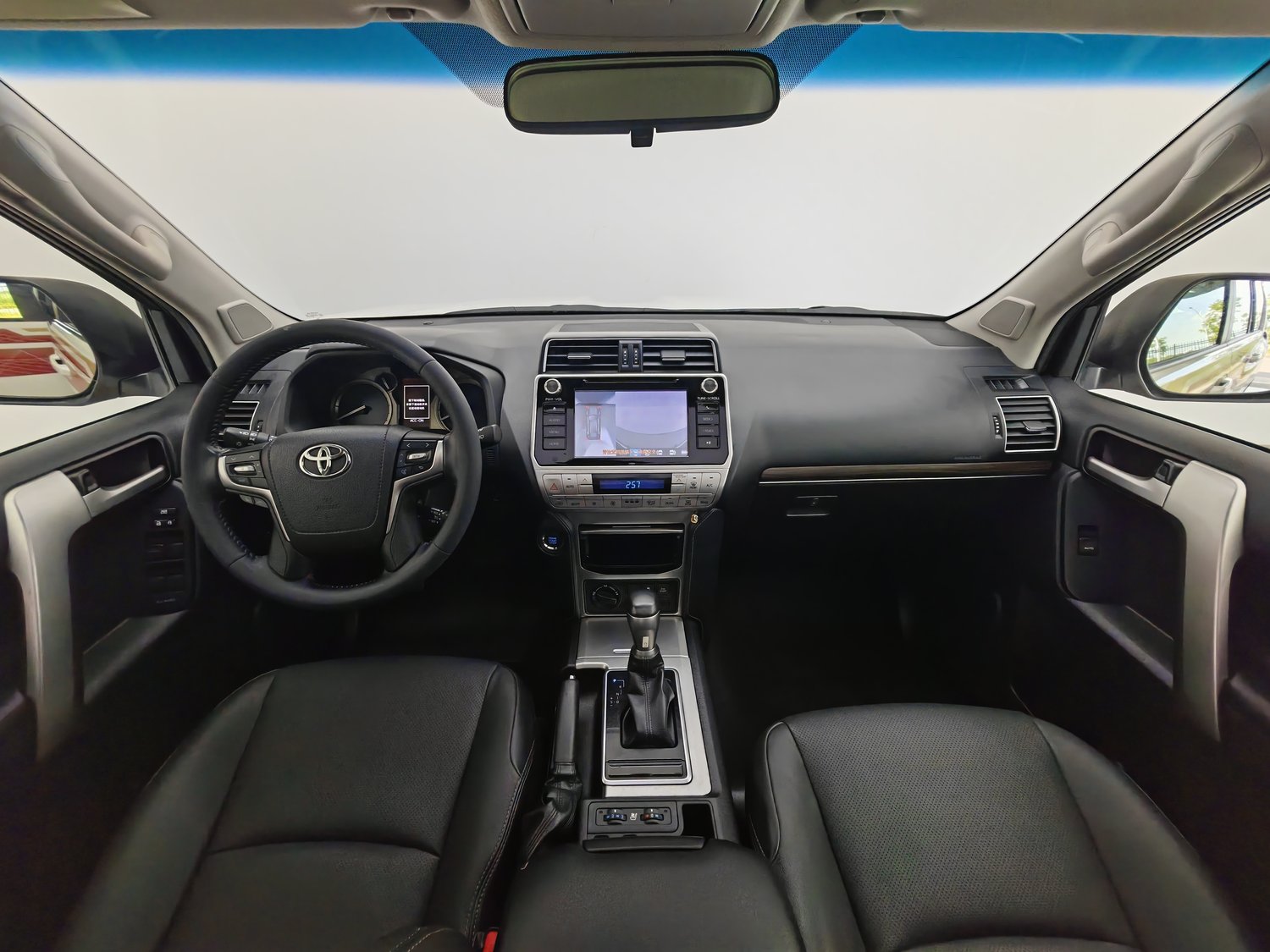 Used Toyota Prado 2019 3.5 AT