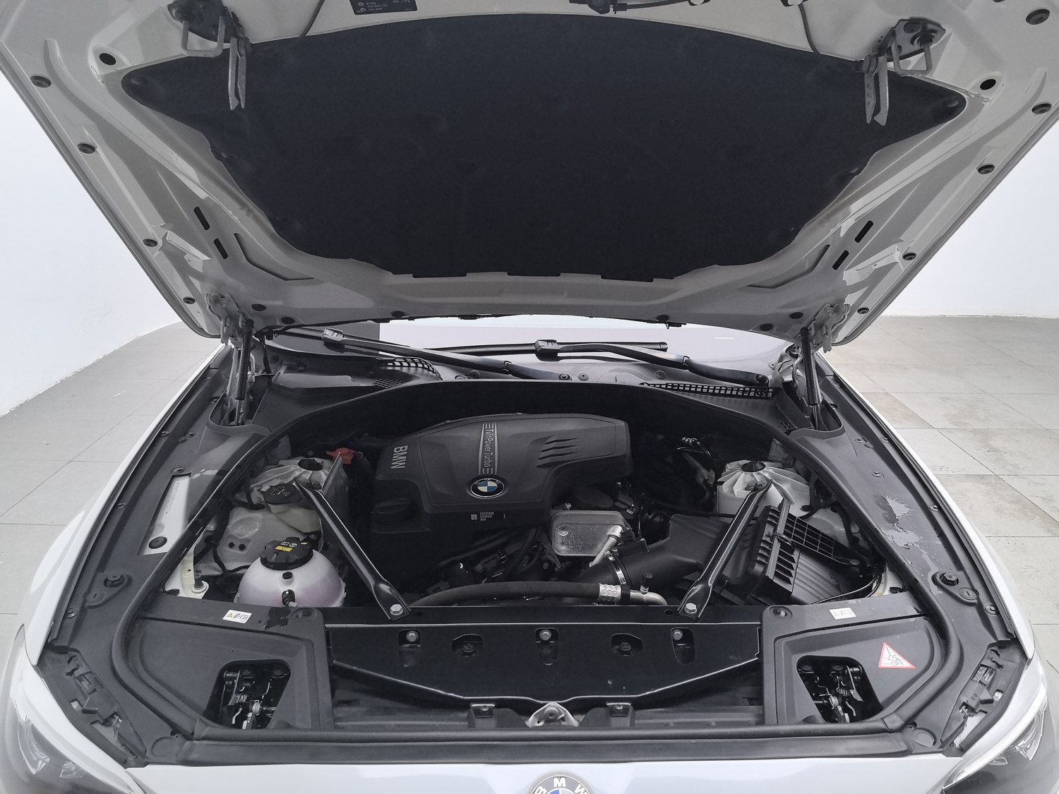 Used BMW THE5 2014 2.0 AT