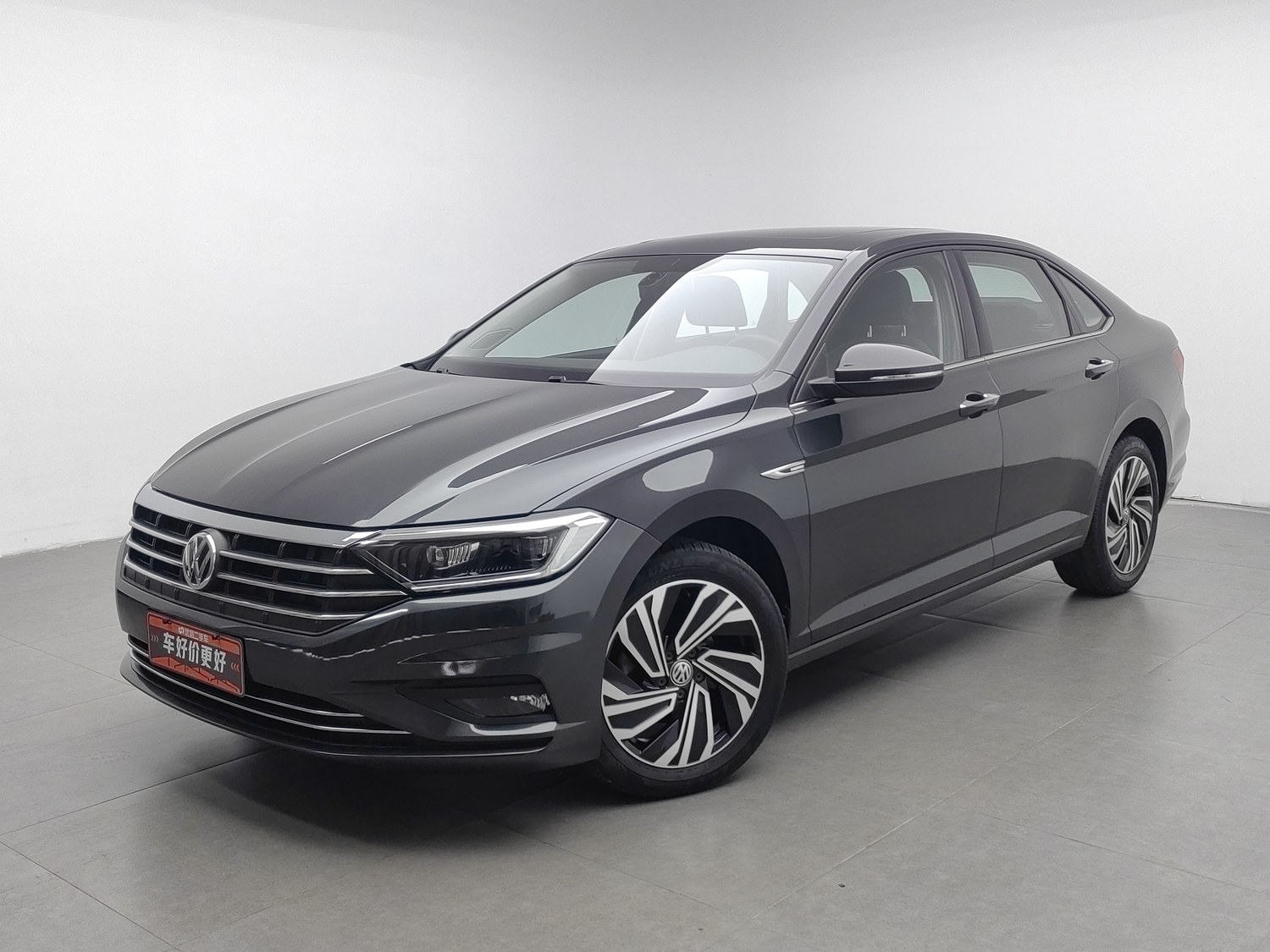 Used Volkswagen Sagitar 2022 1.4 AT