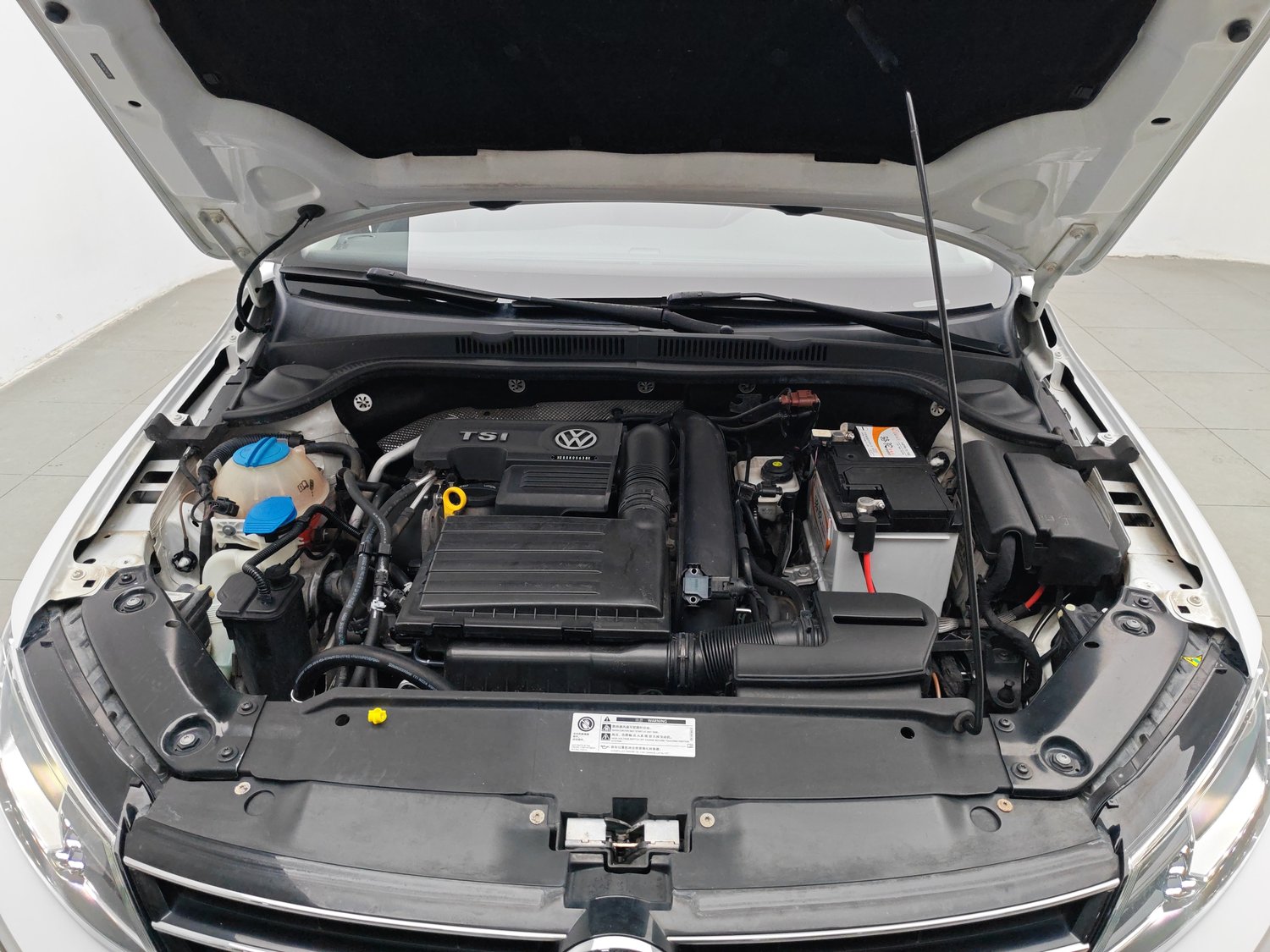 Used Volkswagen Sagitar 2018 1.4 AT