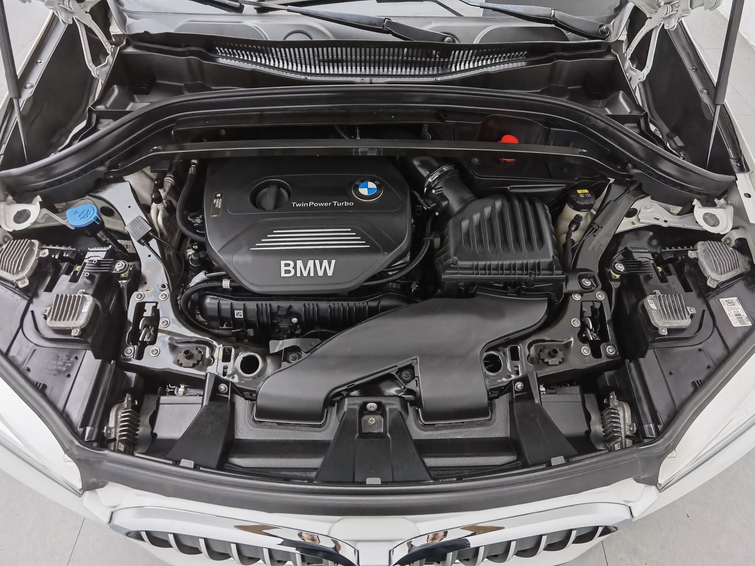 Used BMW X1 2016 2.0 AT