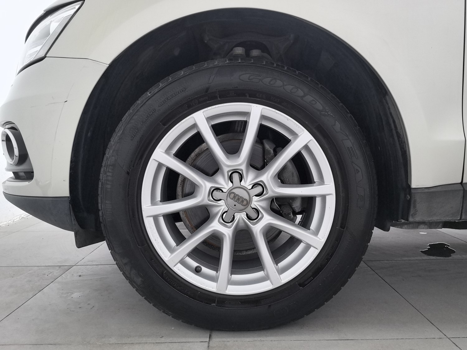 Used Audi Q5 2015 2.0 AT