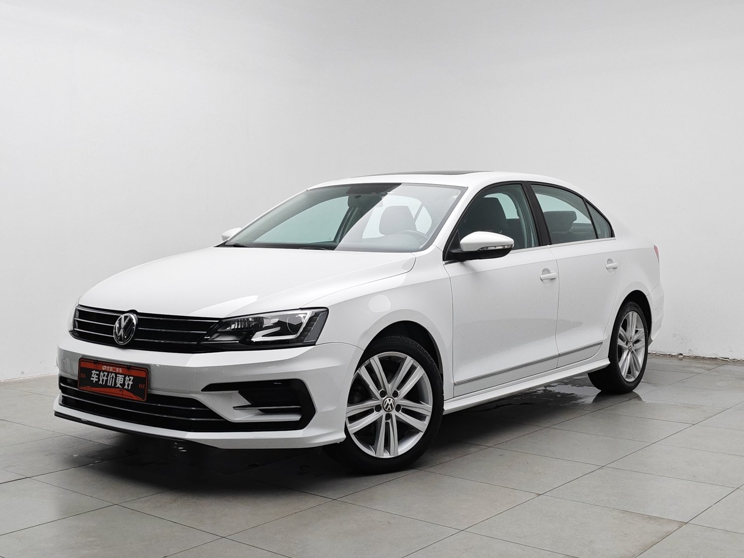 Used Volkswagen Sagitar 2018 1.4 AT
