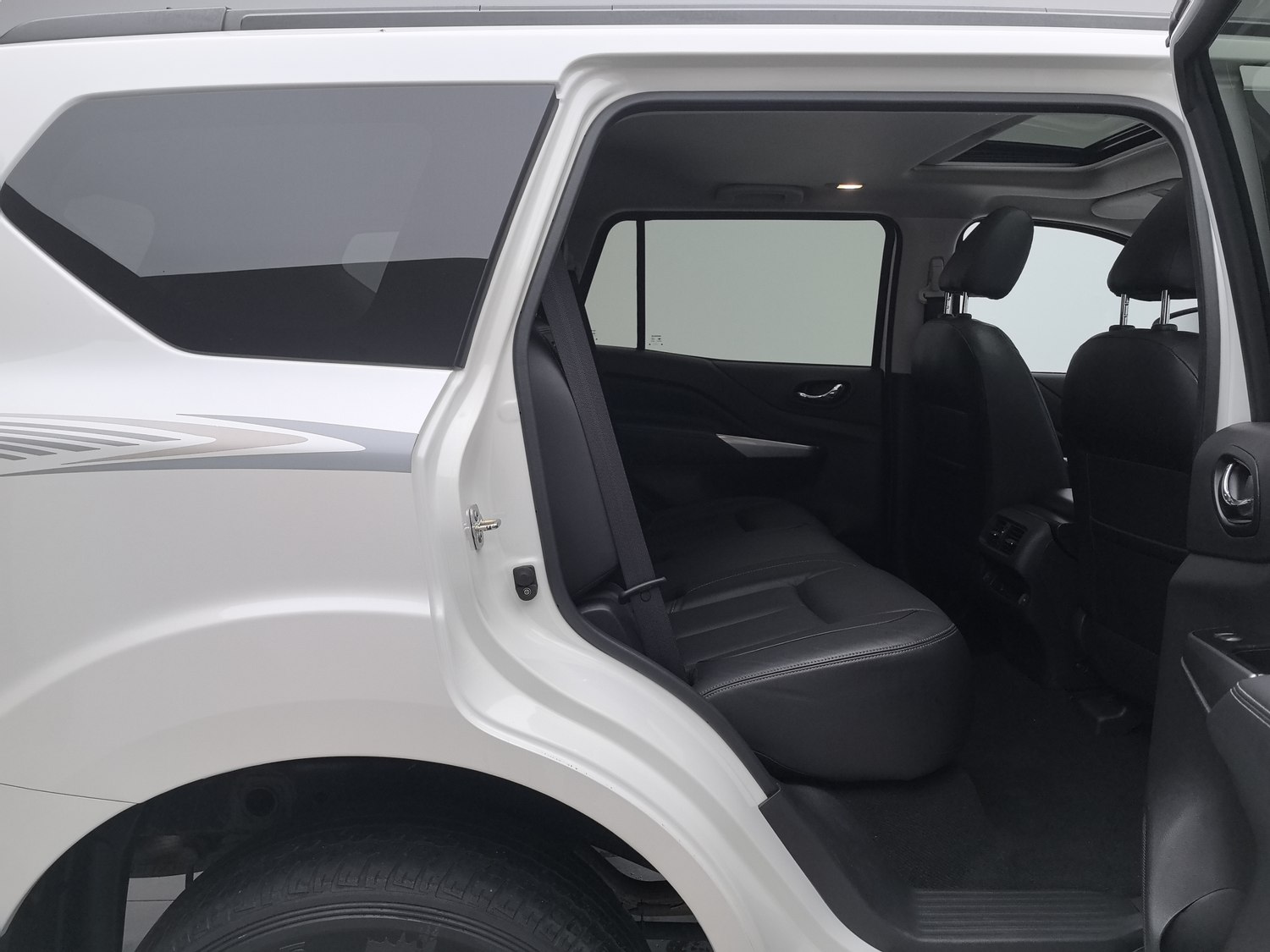 Used Nissan Terra 2018 2.5 AT