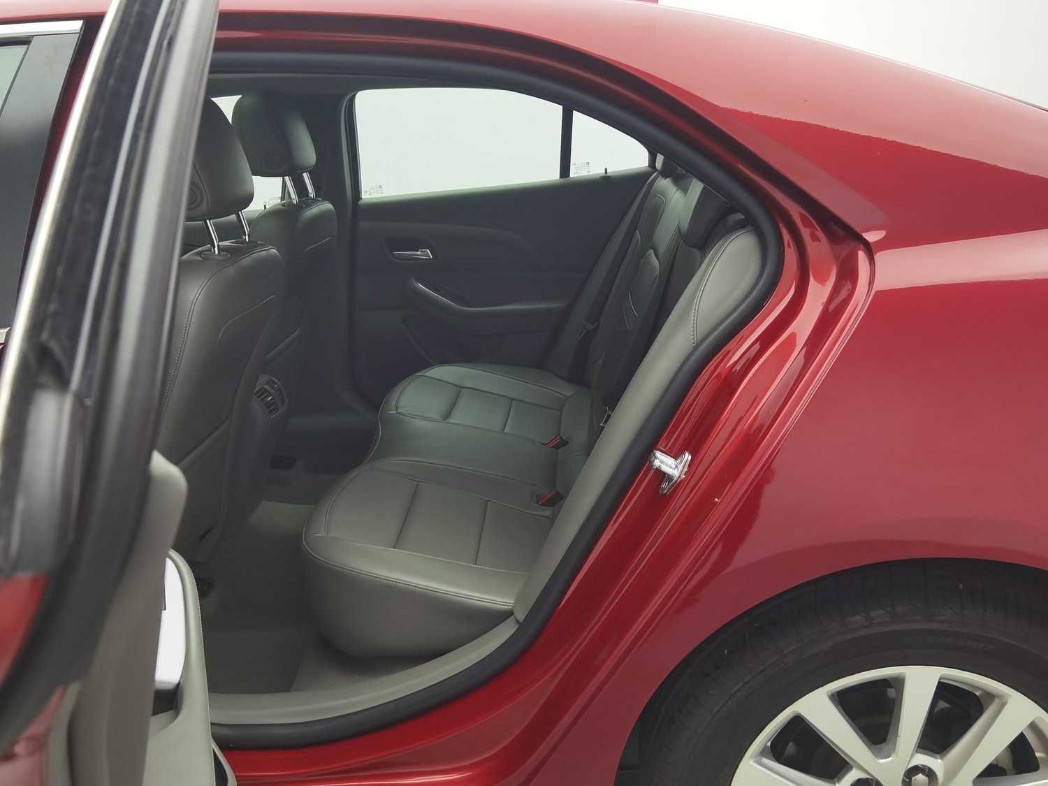 Used Chevrolet Malibu 2014 2.0 AT