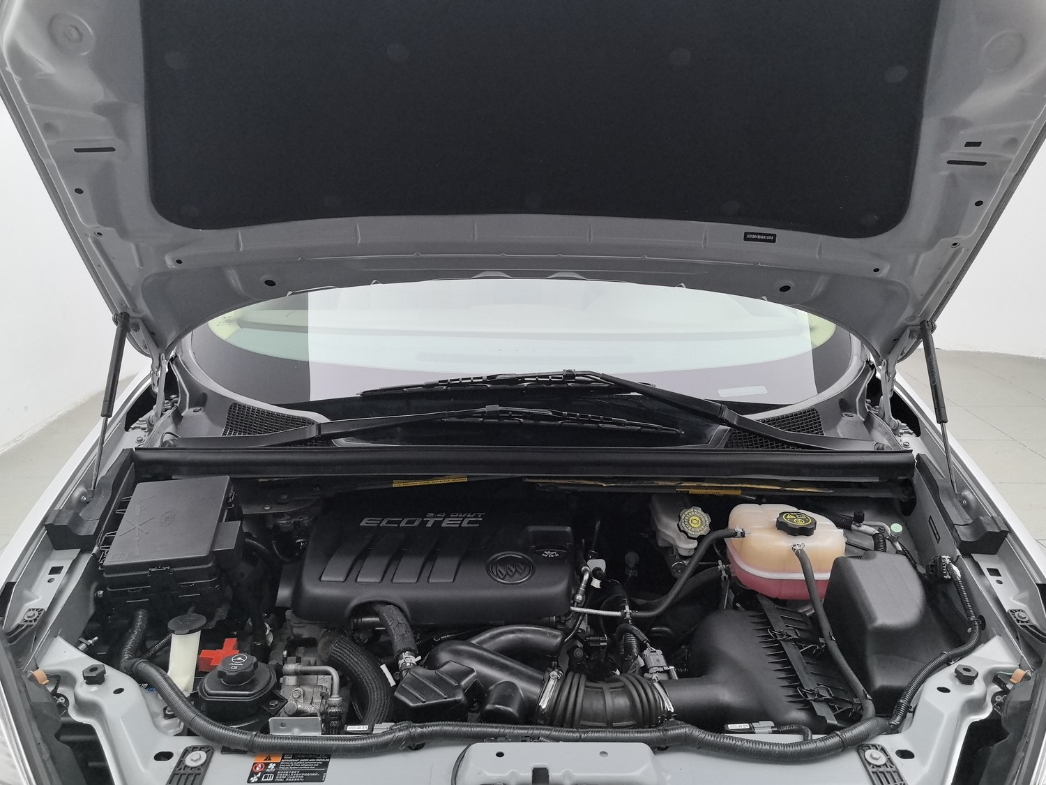 Used Buick GL8 2014 2.4 AT