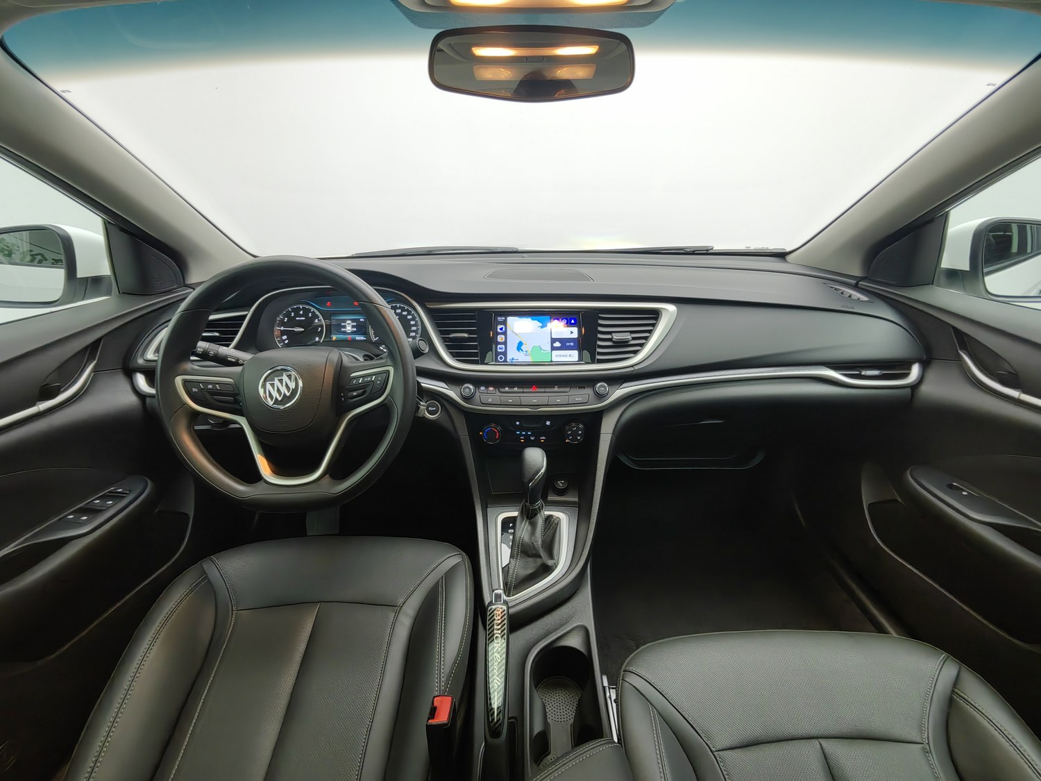 Использованный Buick Excelle 2021 1.5 AT