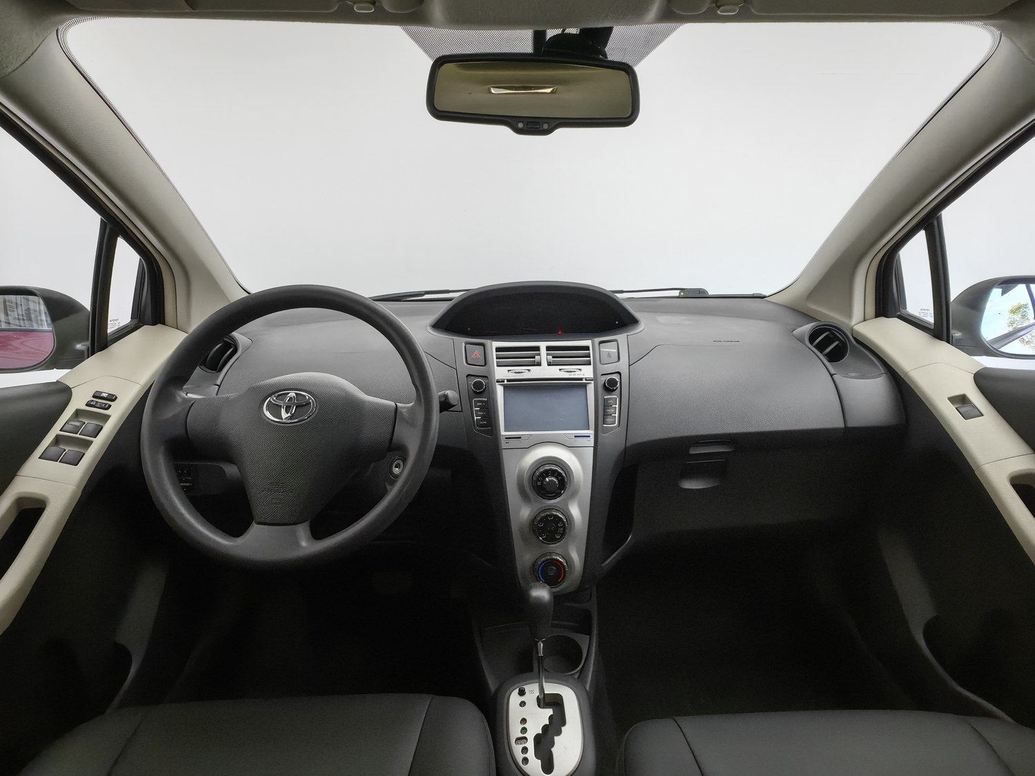 Used Toyota Yaris 2009 1.6 AT