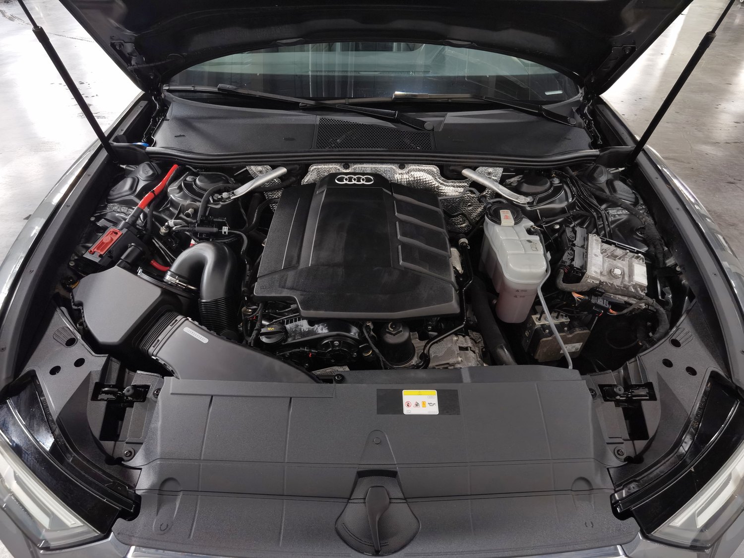 Used Audi A6L 2022 2.0 AT