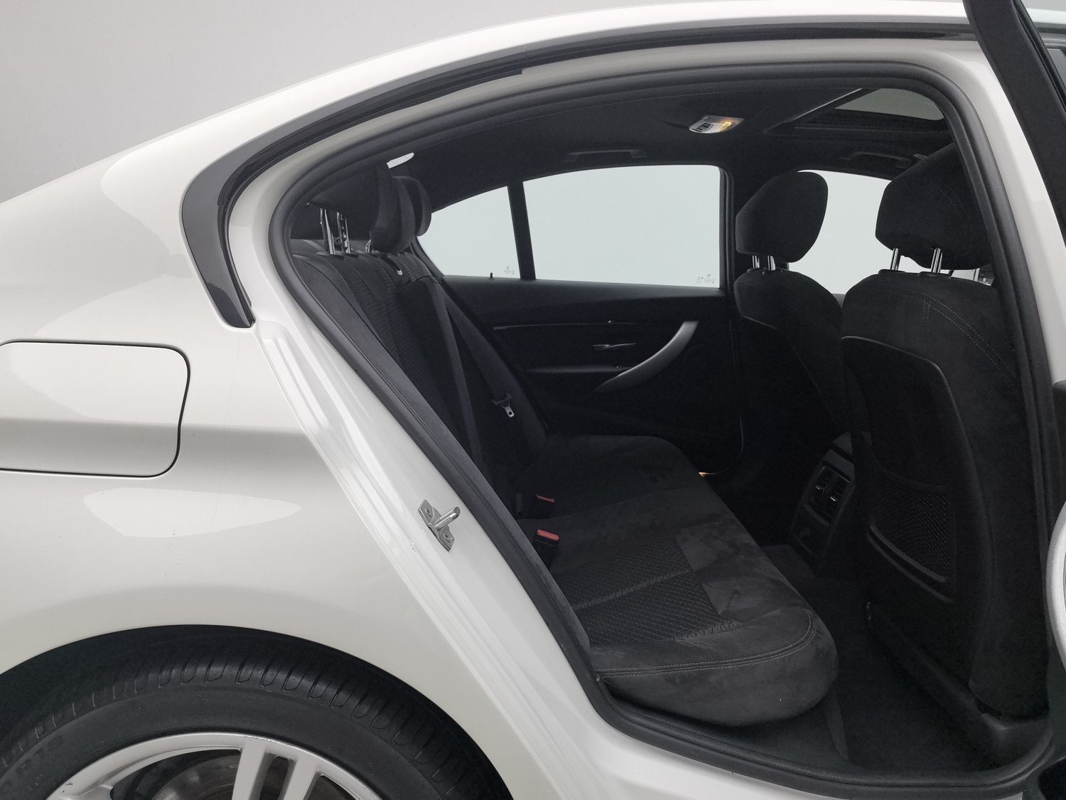 Used BMW THE3 2017 2.0 AT
